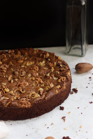 CEVİZLİ BROWNIE