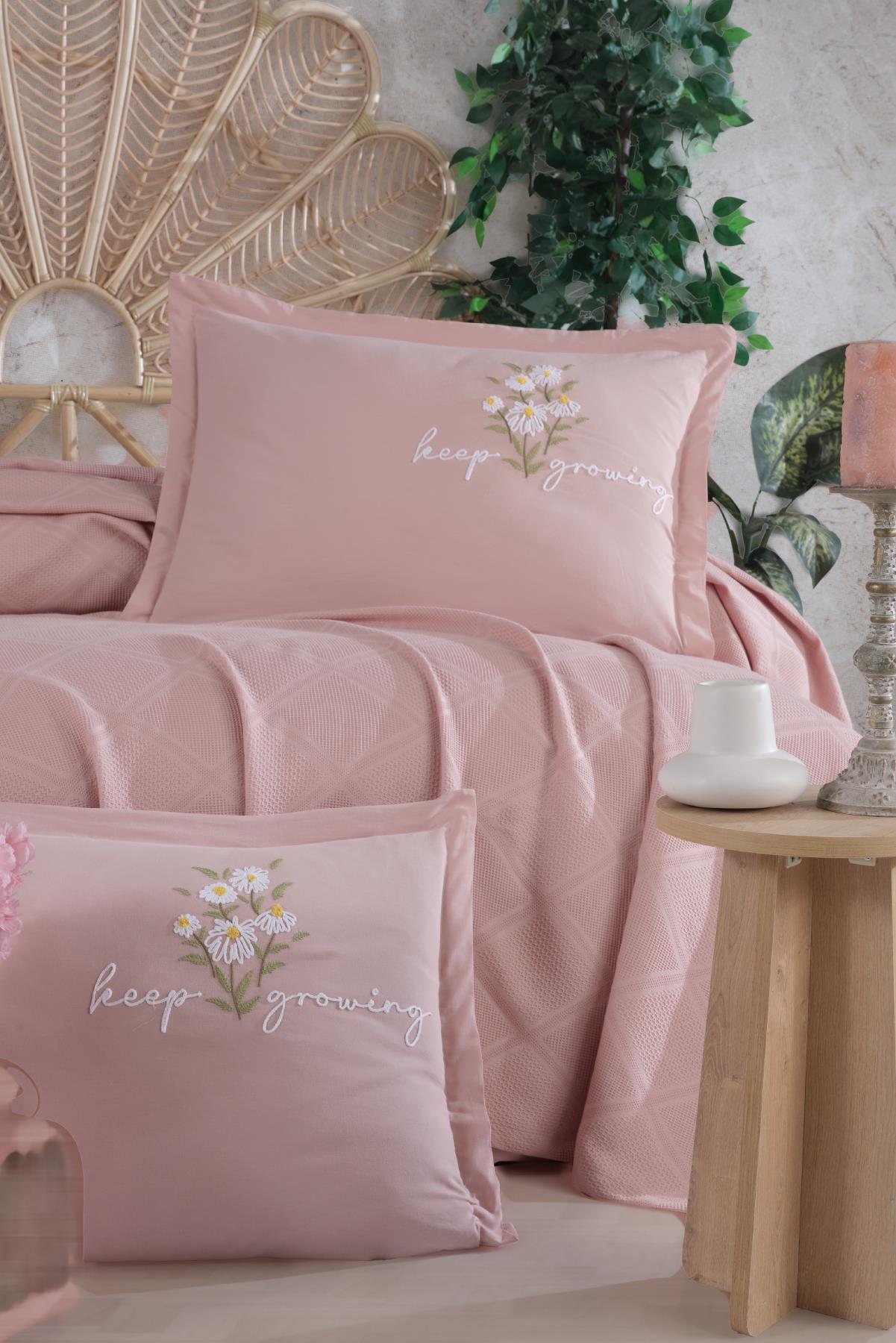 Clasy Butik Çift Kişilik Nakış Detaylı Pike Takımı Etta V4 Pudra