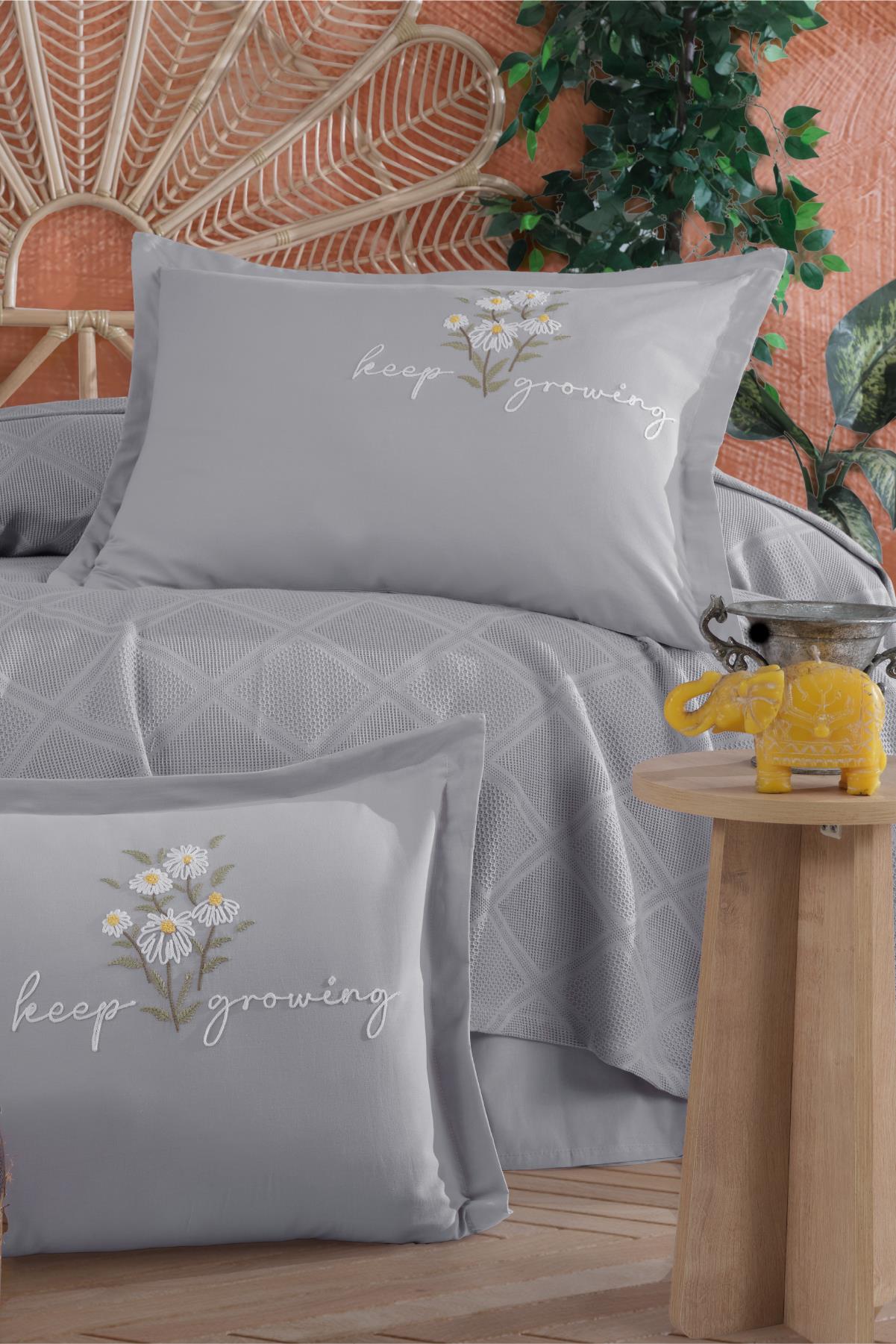 Clasy Butik Çift Kişilik Nakış Detaylı Pike Takımı Etta V3 Gri