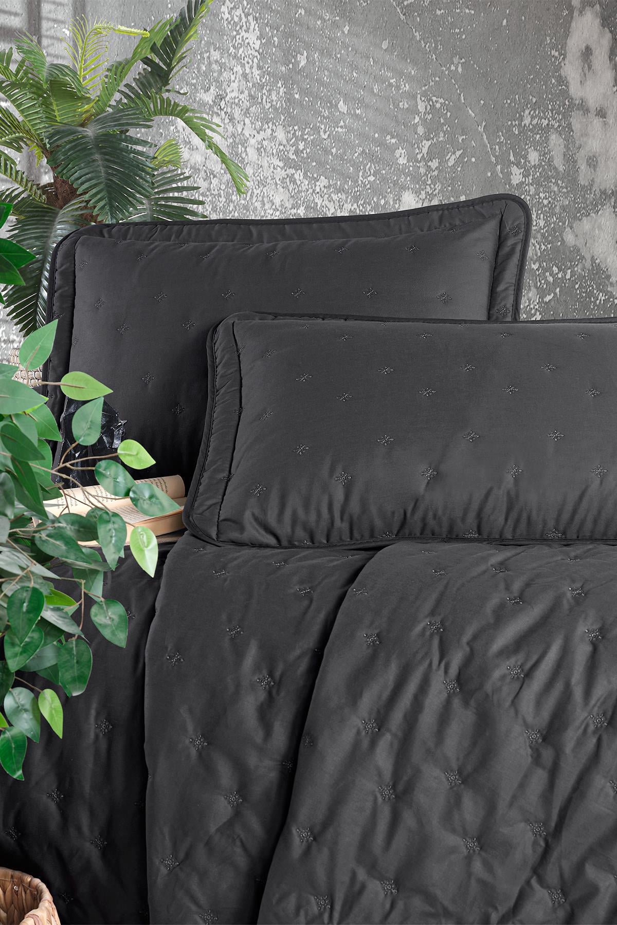Clasy Nakışlı Microfiber Çift Kişilik Yatak Örtüsü Seti Aspendos V3 Füme