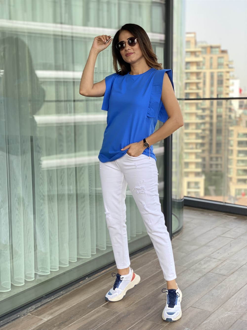  Saks Vatka Görünümlü T-Shirt