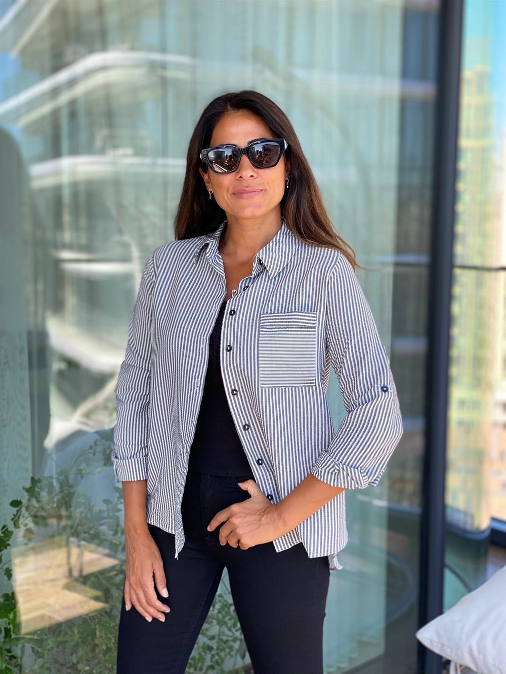 Siyah Çizgili Gofre Kadın Gömlek