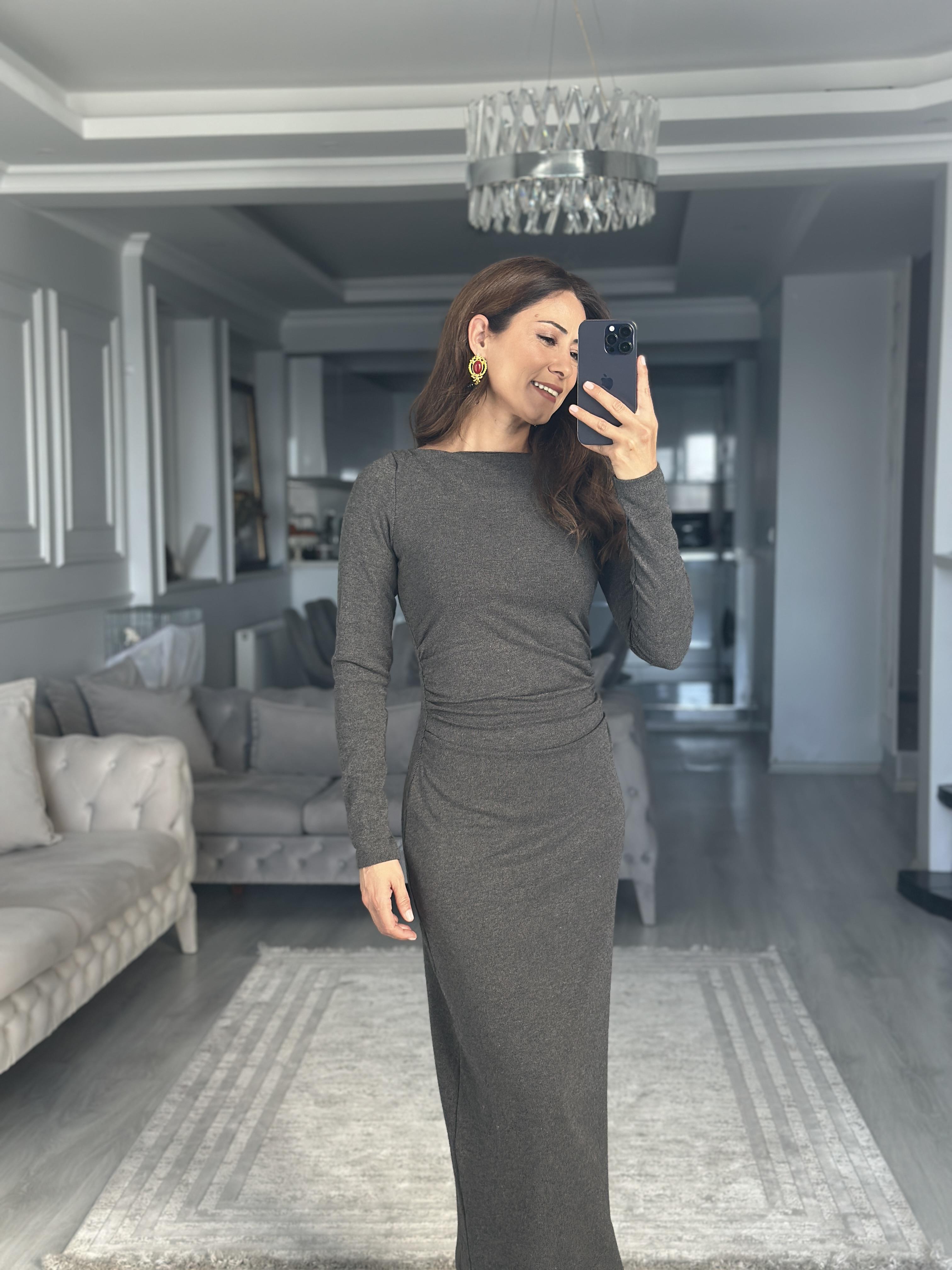 Antrasit Kayık Yaka Uzun Kol Beli Drapeli Maksi Boy Kadın Elbise