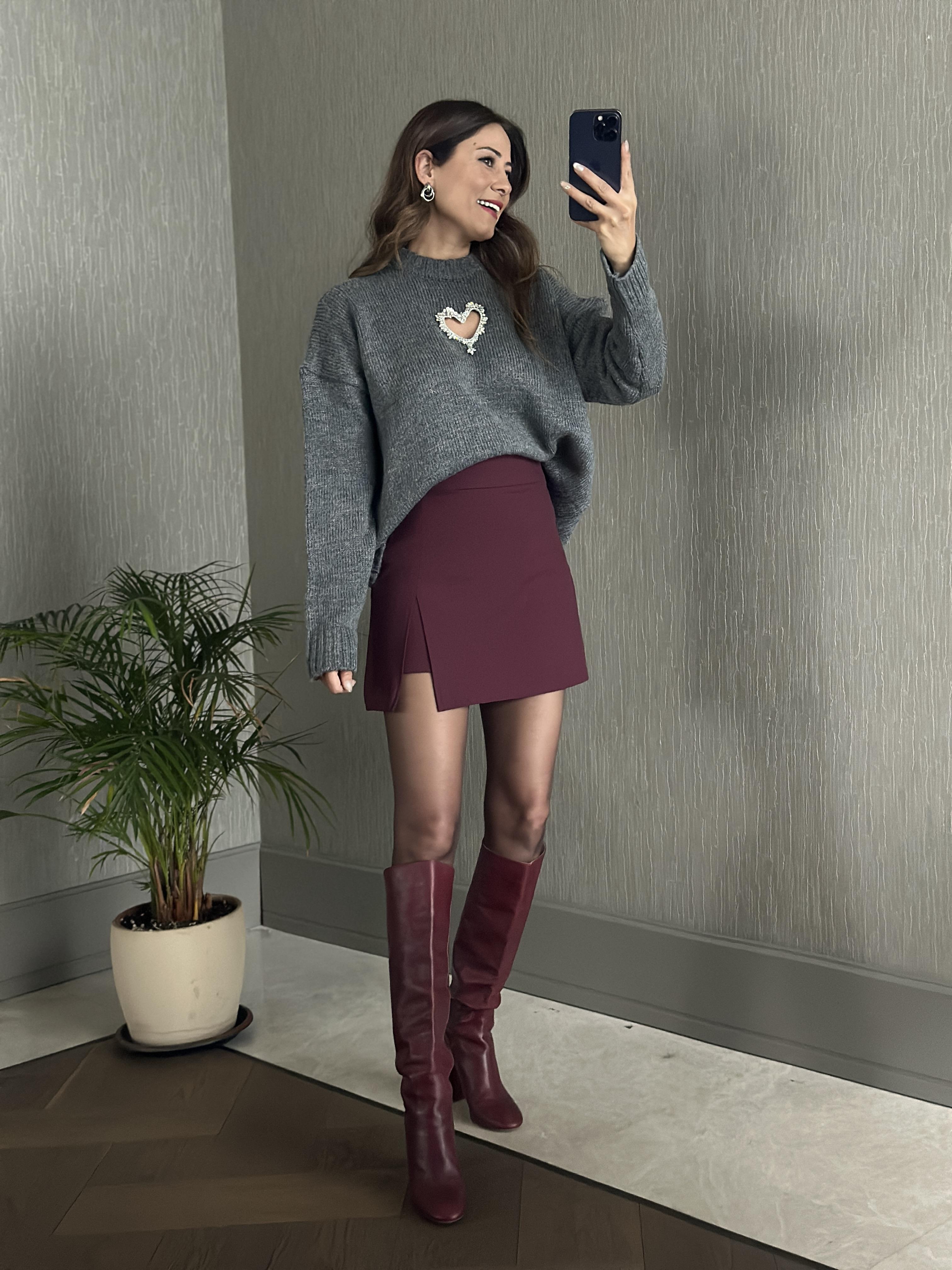 Antrasit Taş Kalp Dekolteli Bisiklet Yaka Kadın Triko Kazak