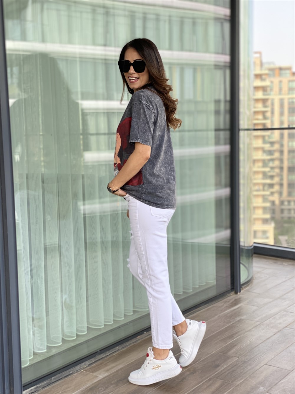 Antrasit Yıkamalı Mini Baskılı T-Shirt