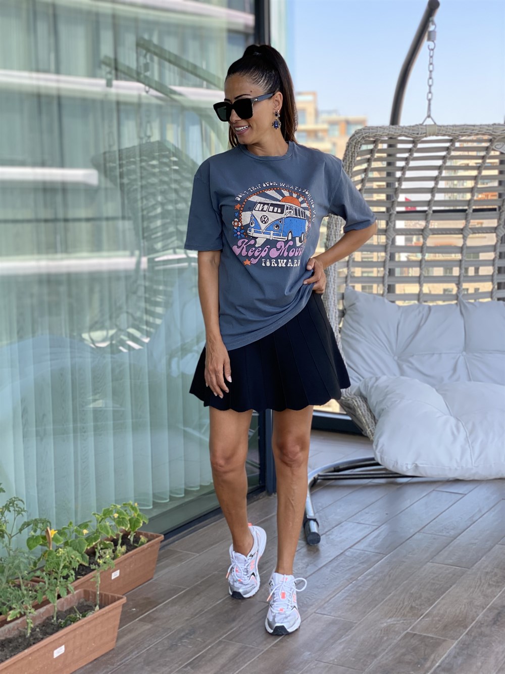 Antrasit Yıkamalı Minübüs Baskılı Kadın T-Shirt