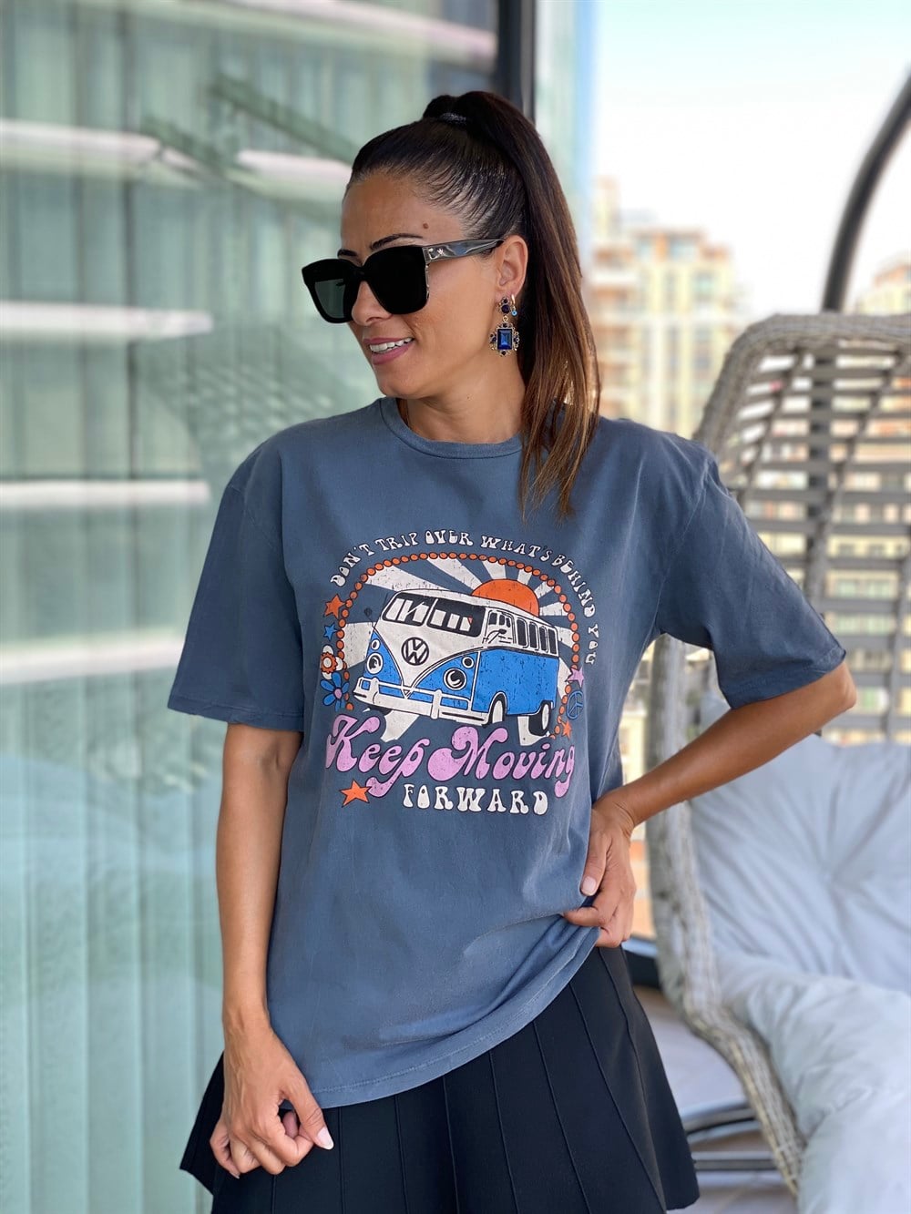 Antrasit Yıkamalı Minübüs Baskılı Kadın T-Shirt