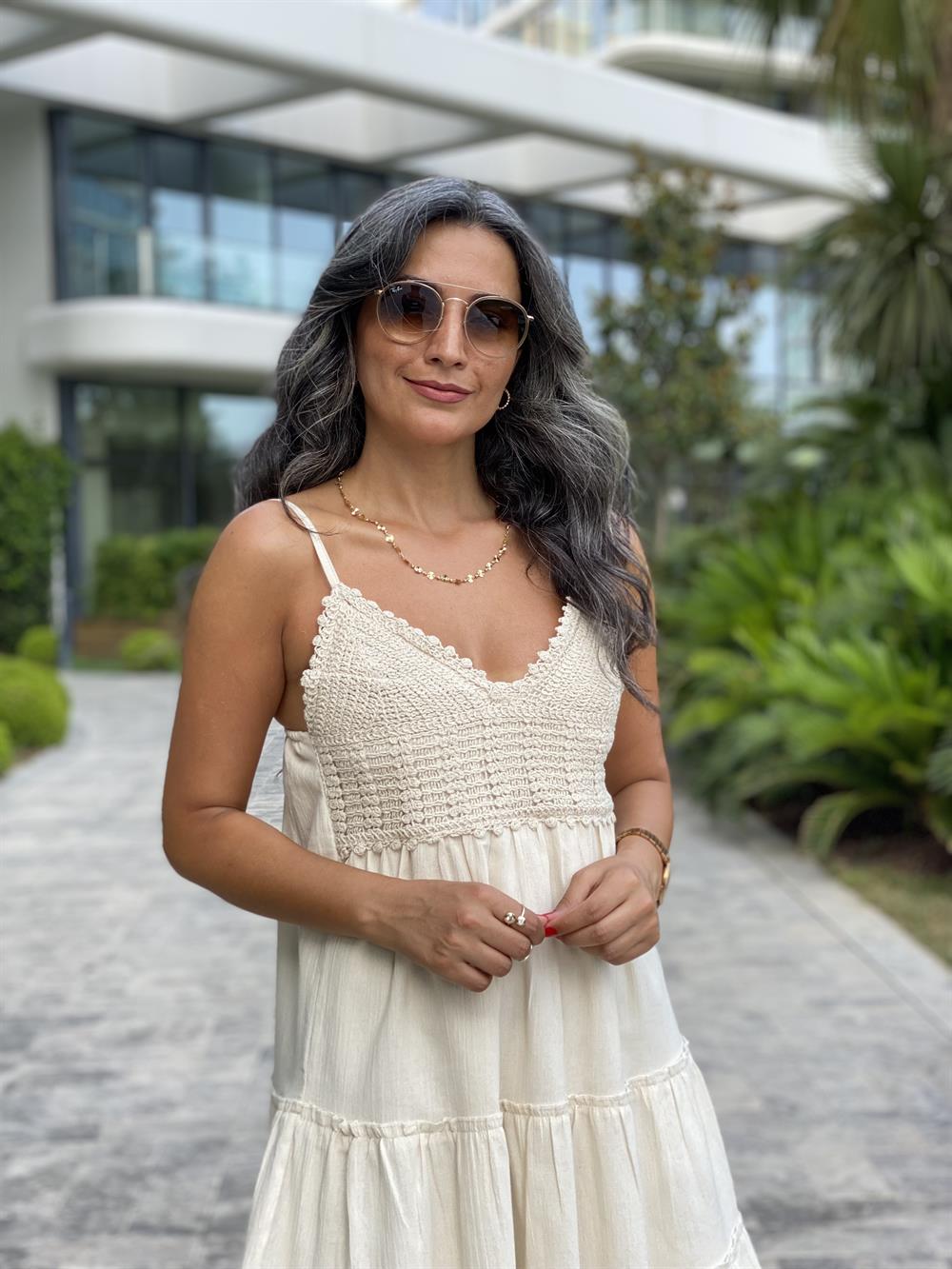 Bej Ayarlanabilir Askılı Önü Triko Detay Kadın Elbise