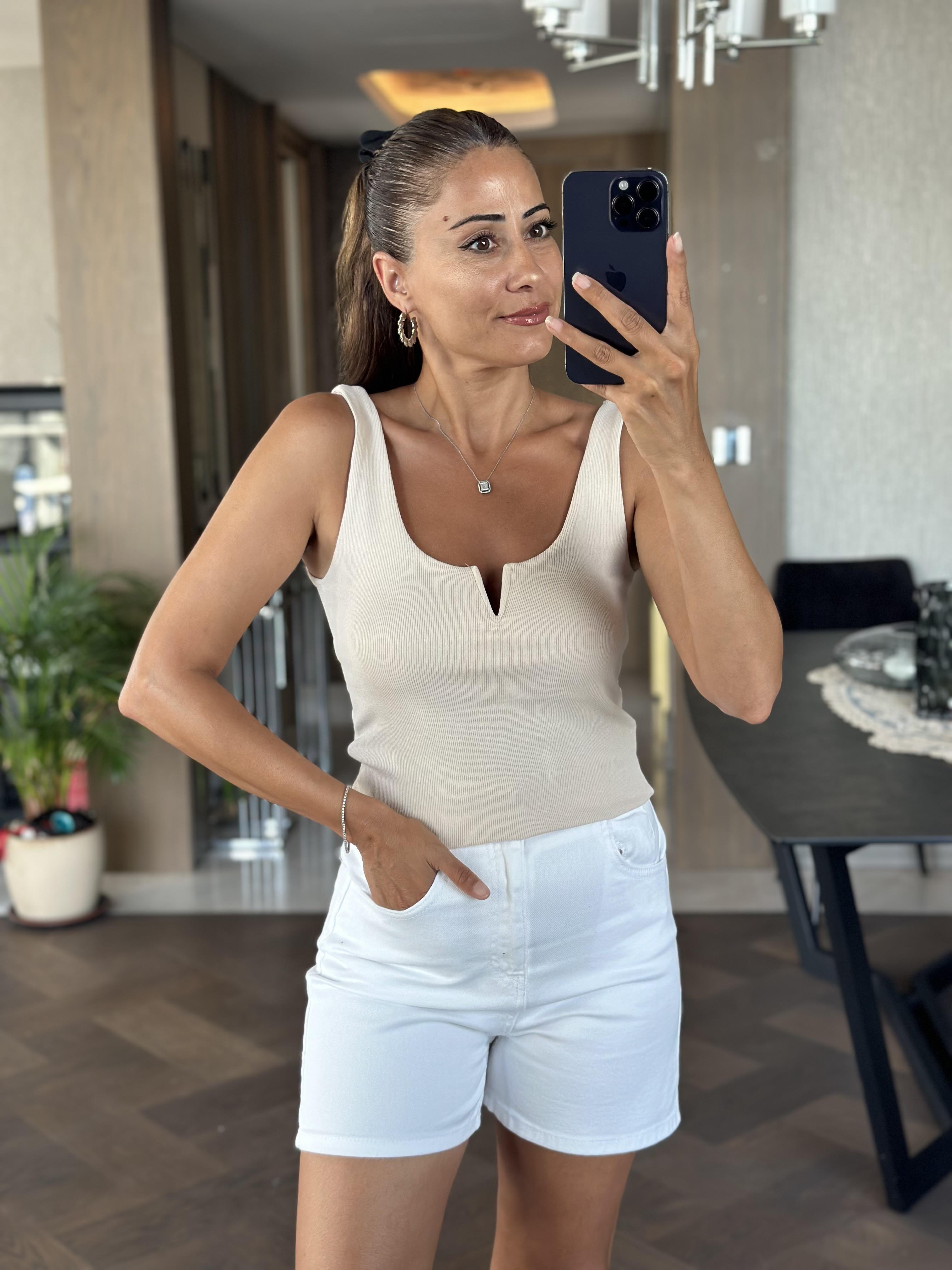 Bej Karol Askılı V Demirli Kaşkorse Kadın Body