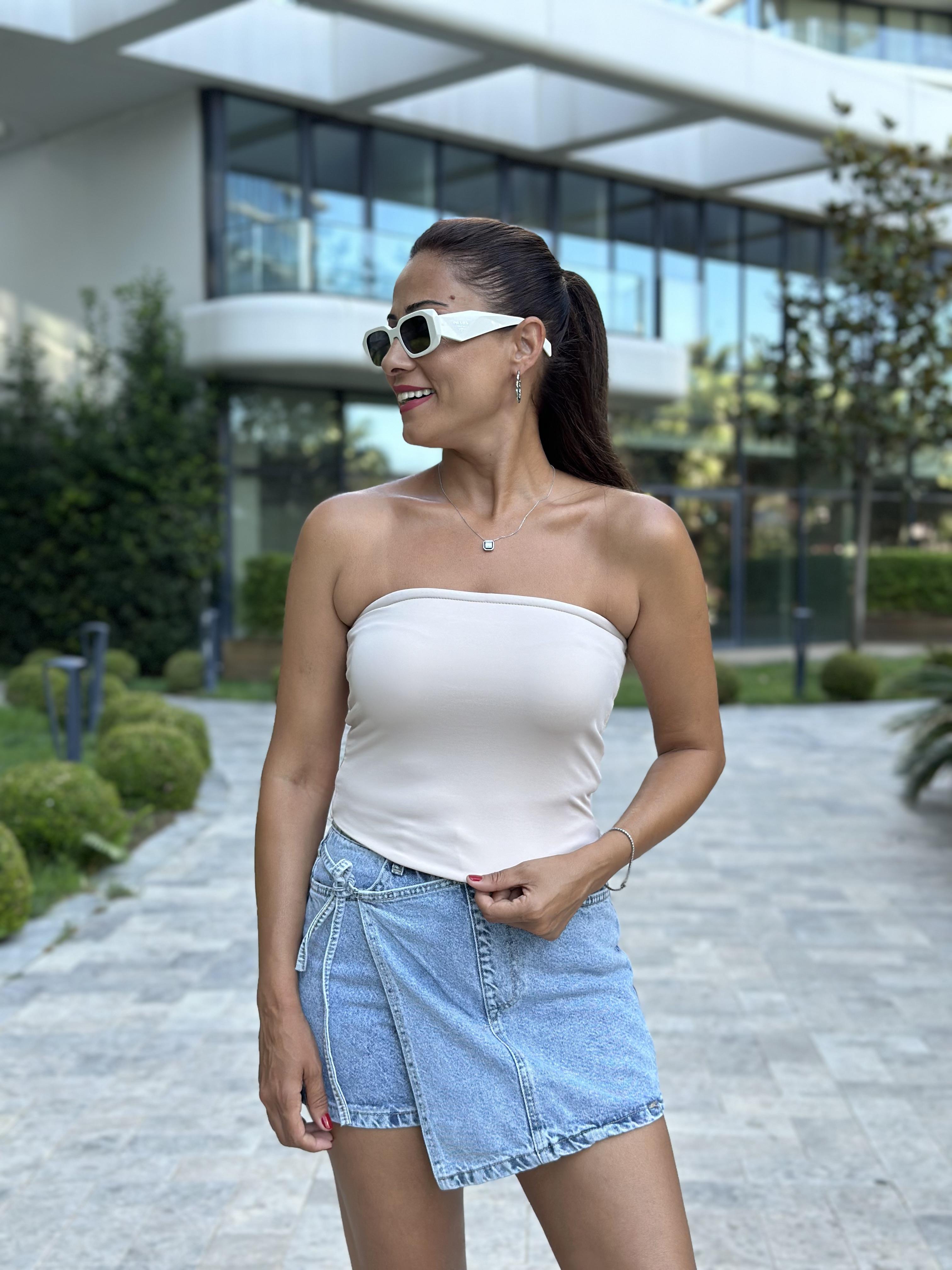 Bej Silikon Detay Kadın Büstiyer