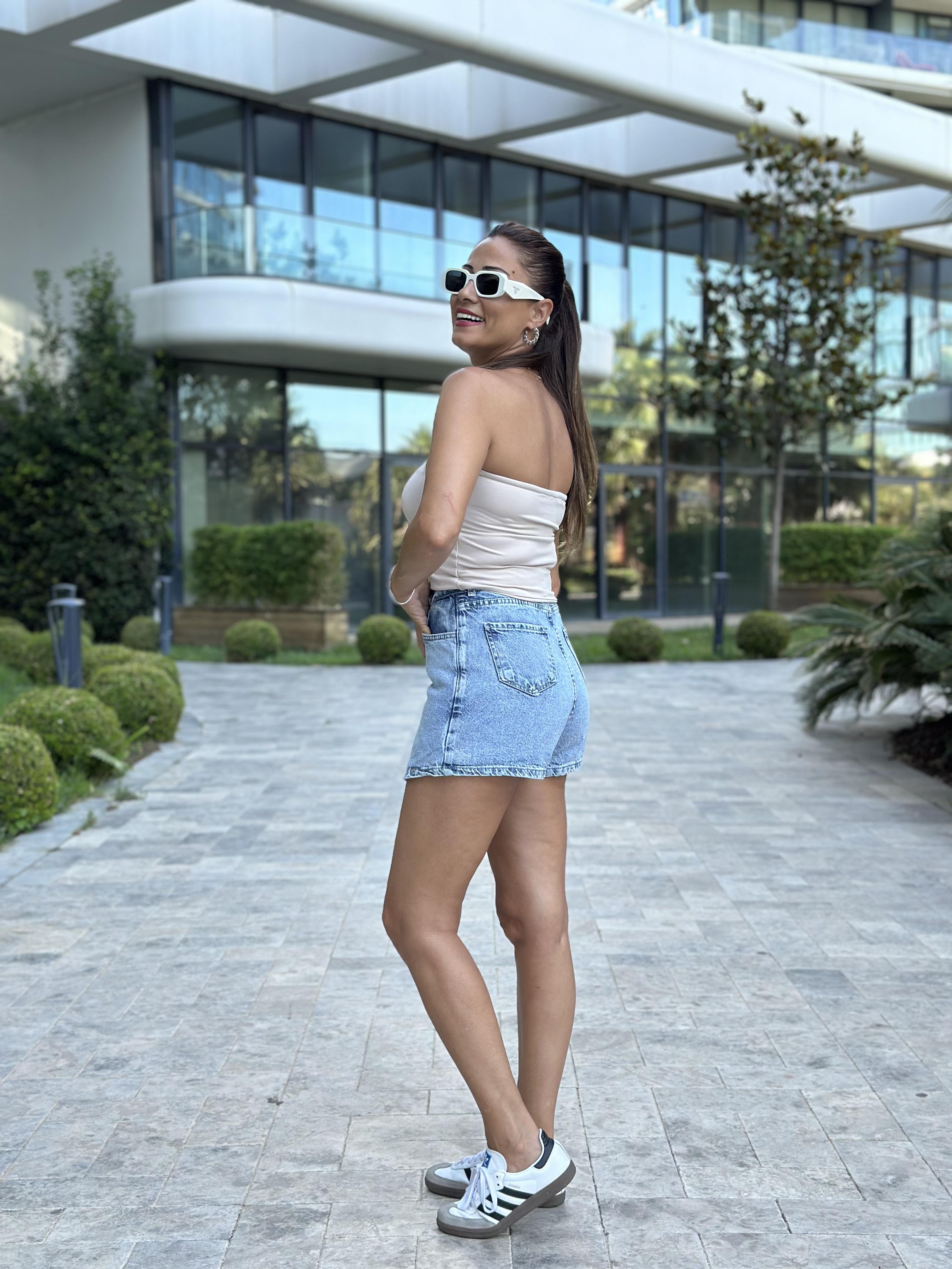 Bej Silikon Detay Kadın Büstiyer