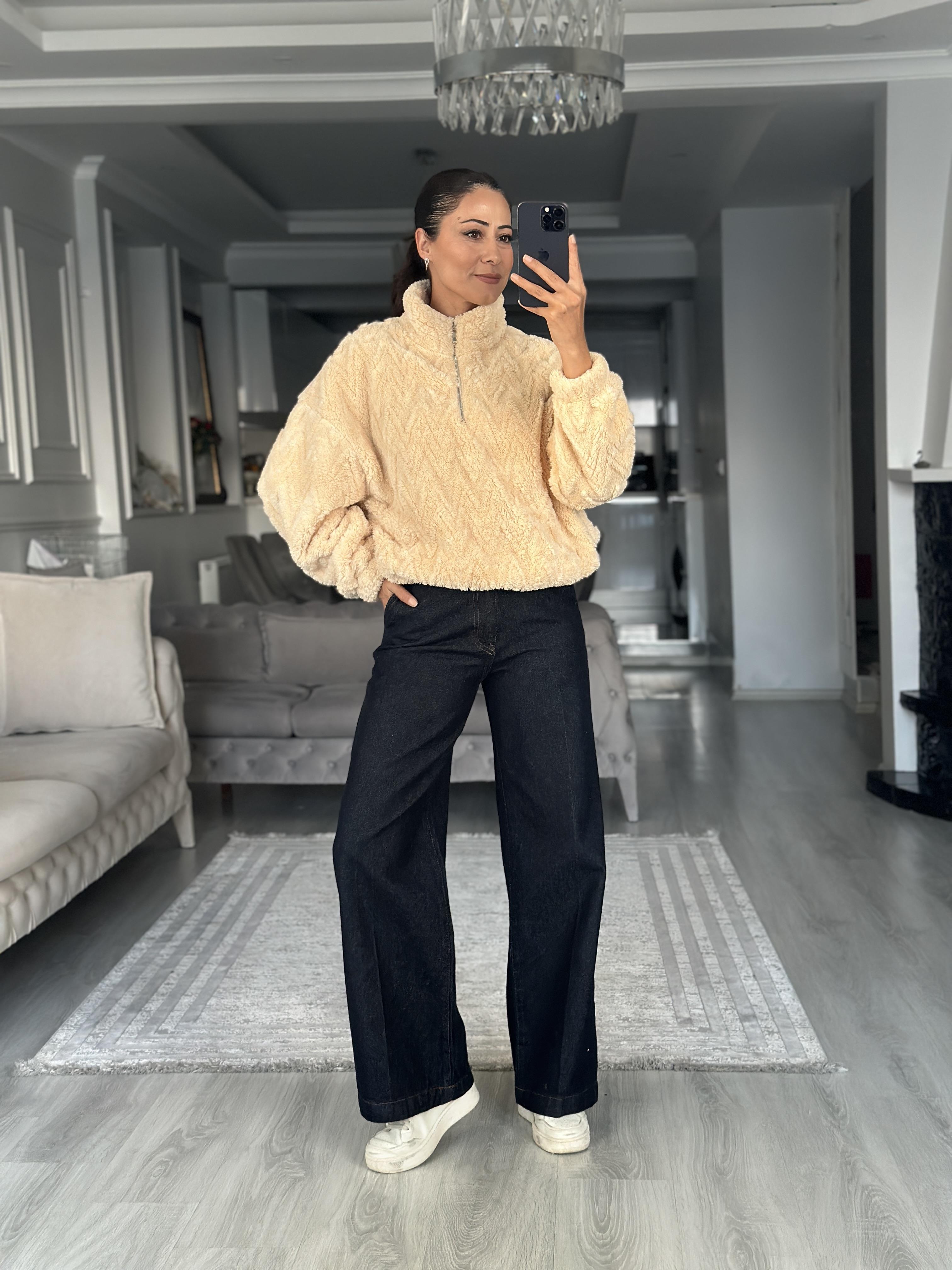 Bej Zikzak Desenli Yarım Fermuarlı  Peluş Kadın Sweatshirt
