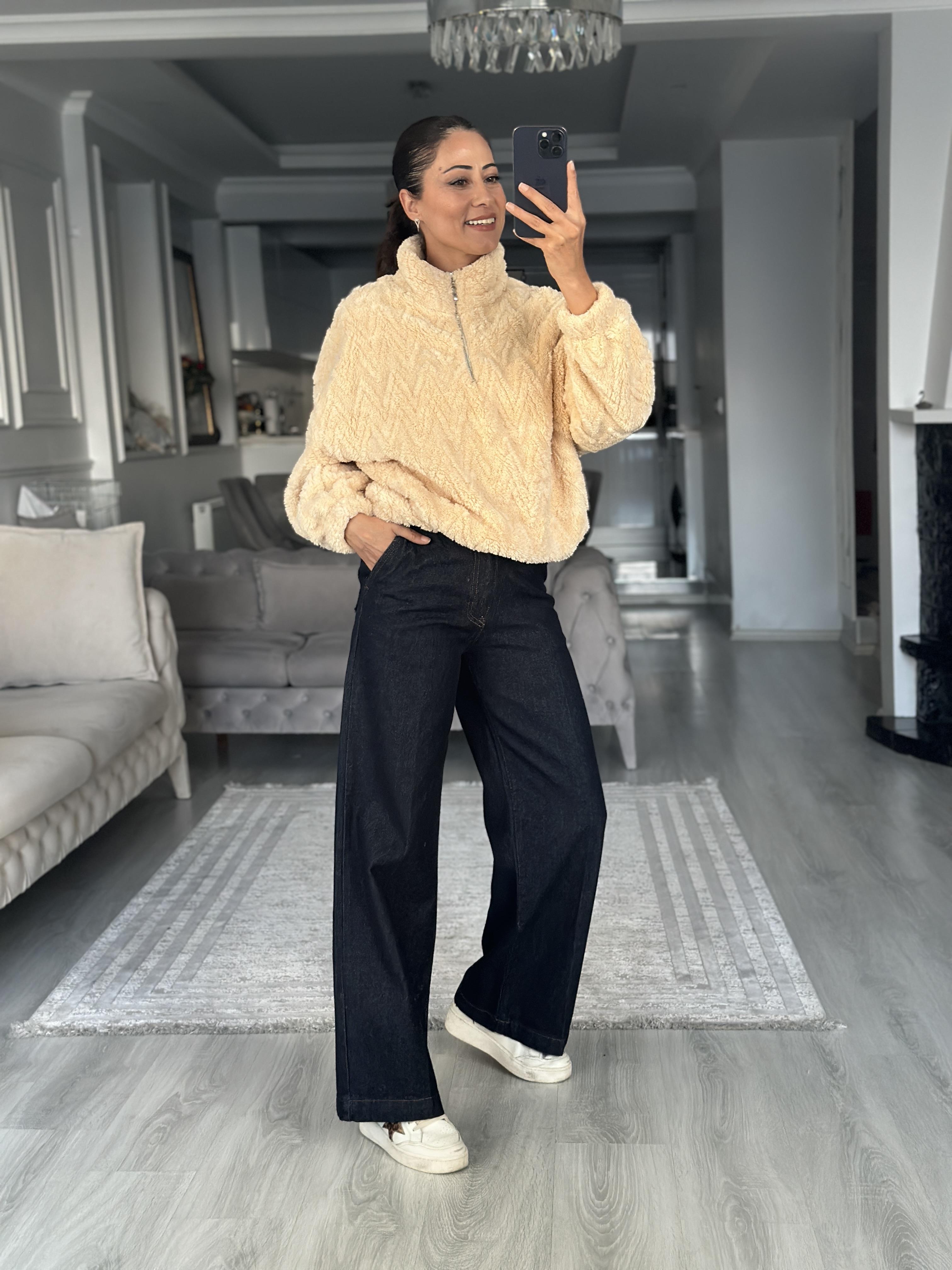 Bej Zikzak Desenli Yarım Fermuarlı  Peluş Kadın Sweatshirt