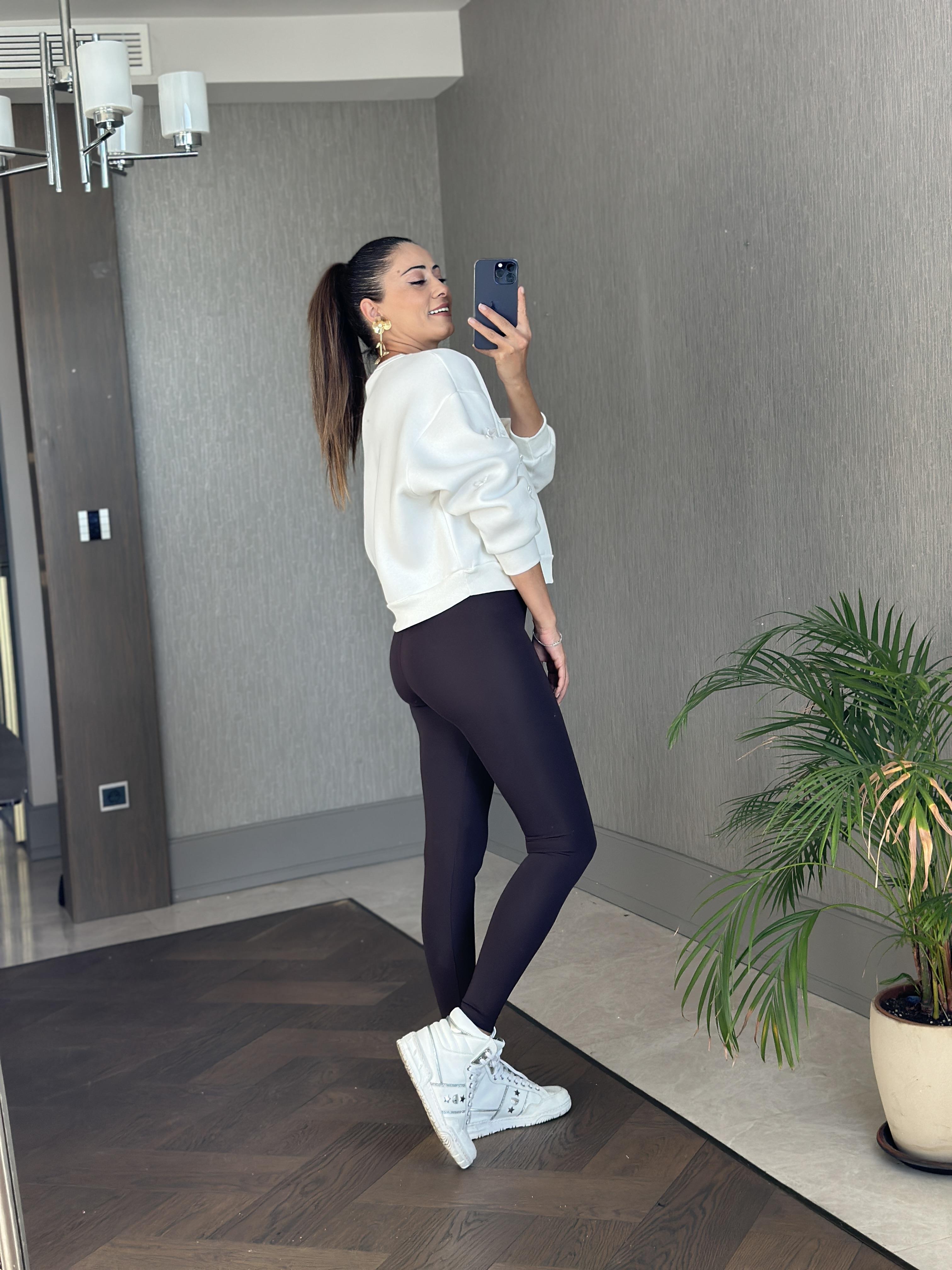 Beyaz Bisiklet Yaka Kurdele Detaylı Şardonlu Kadın Sweatshirt