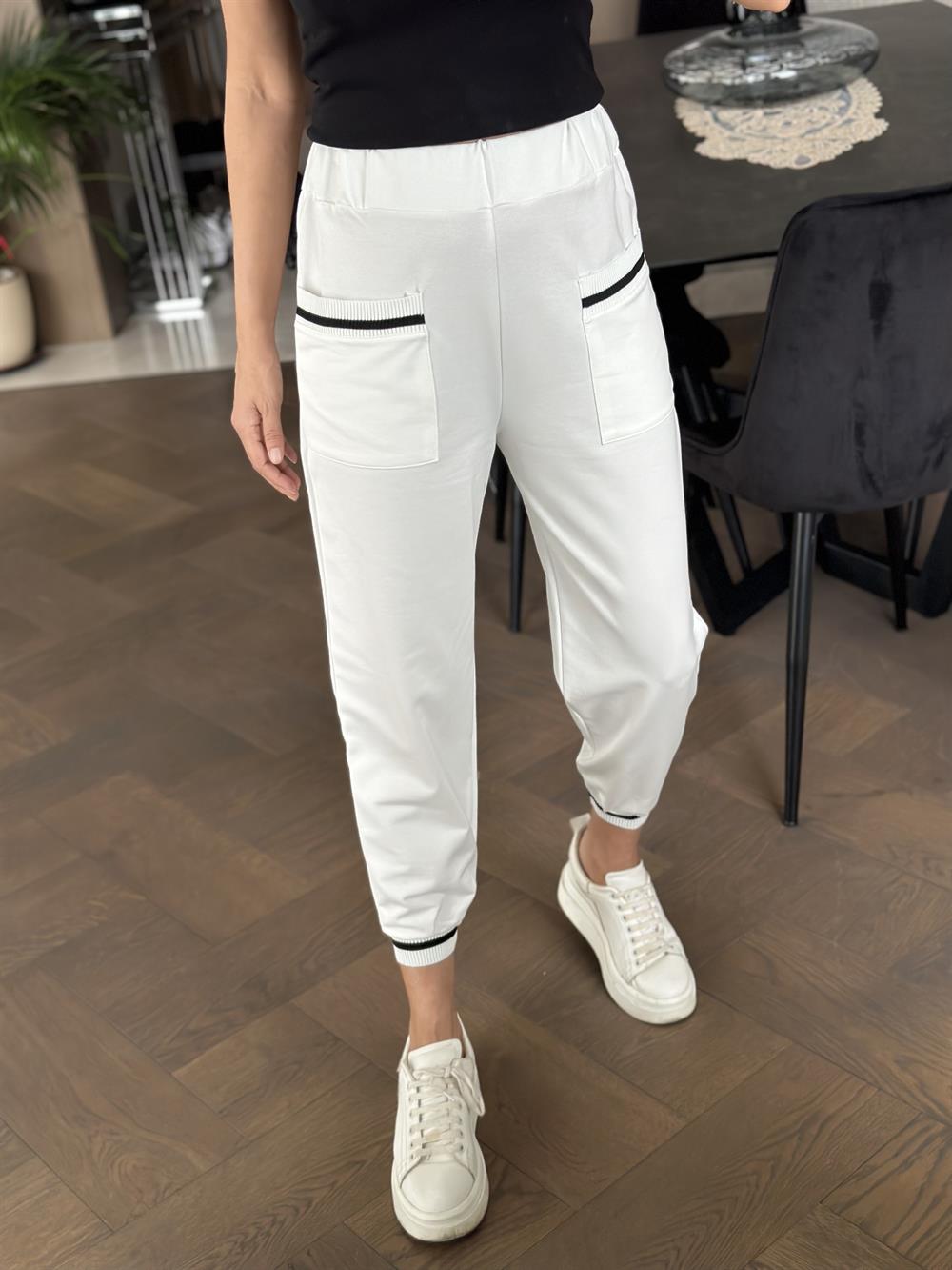 Beyaz Cep Ve Paça Ribana Detay Kadın Eşofman Altı