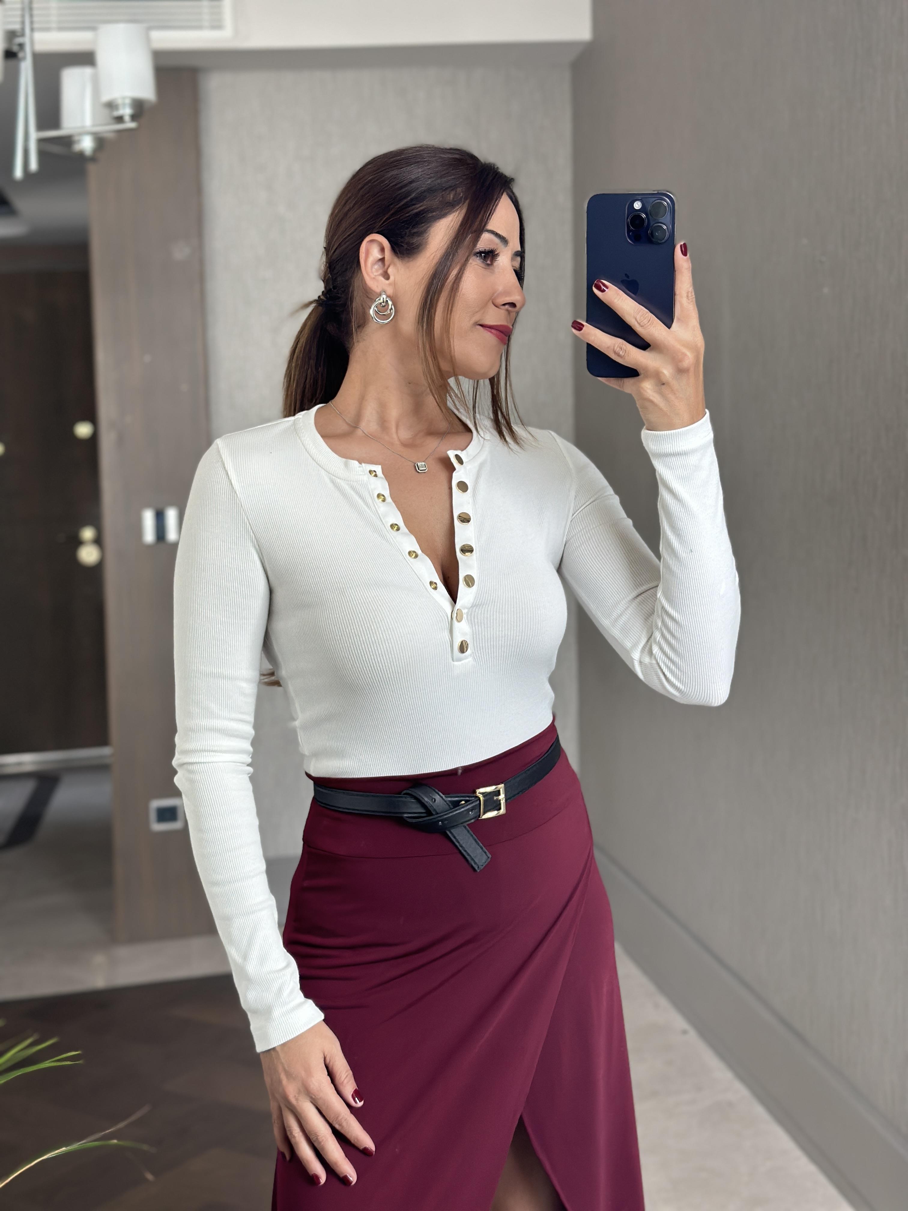 Beyaz Çıtçıt Düğmeli Bisiklet Yaka Uzun Kol Kaşkorse Kadın Body