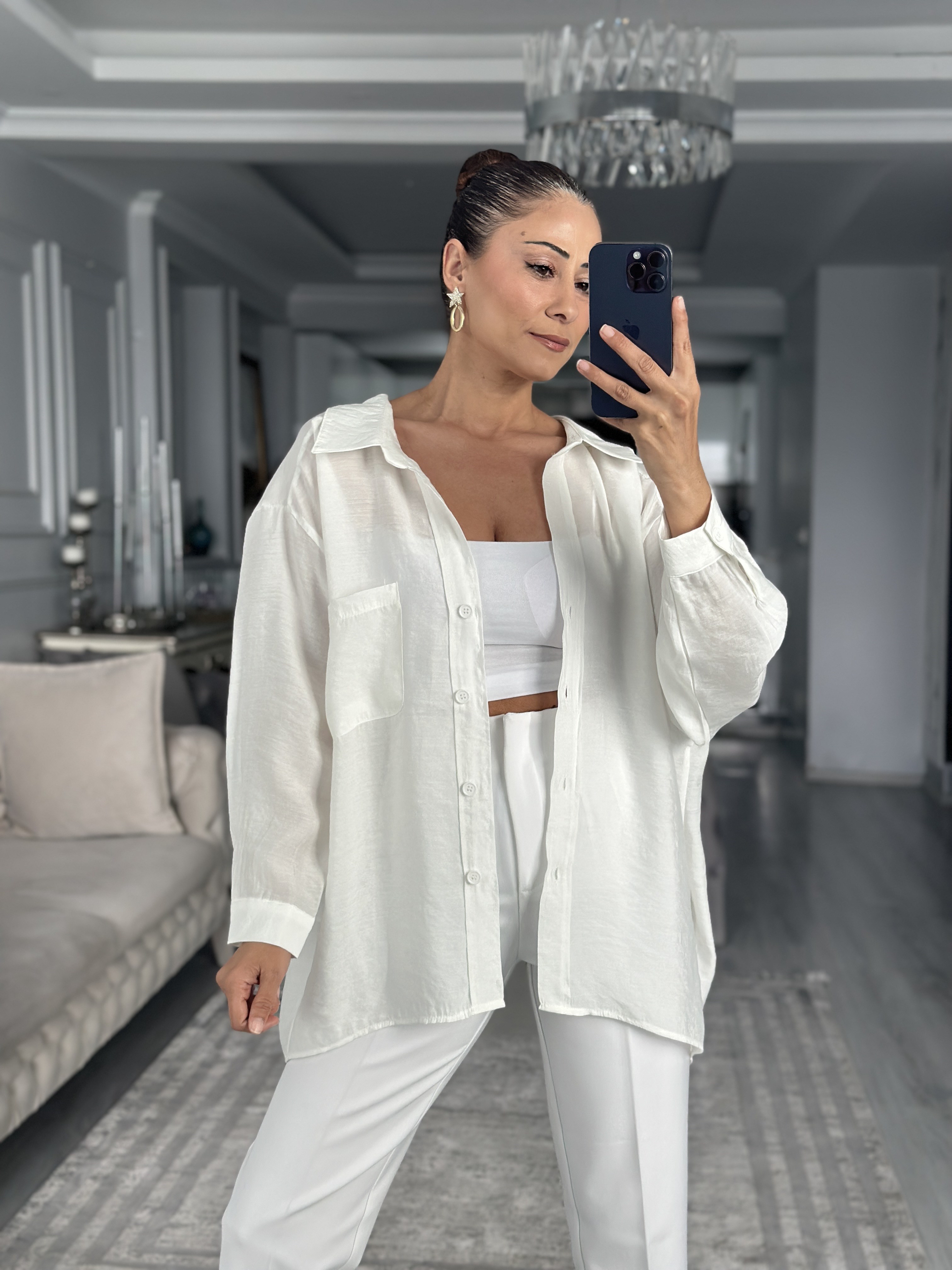 Beyaz Düşük Omuzlu Oversize Kadın Gömlek