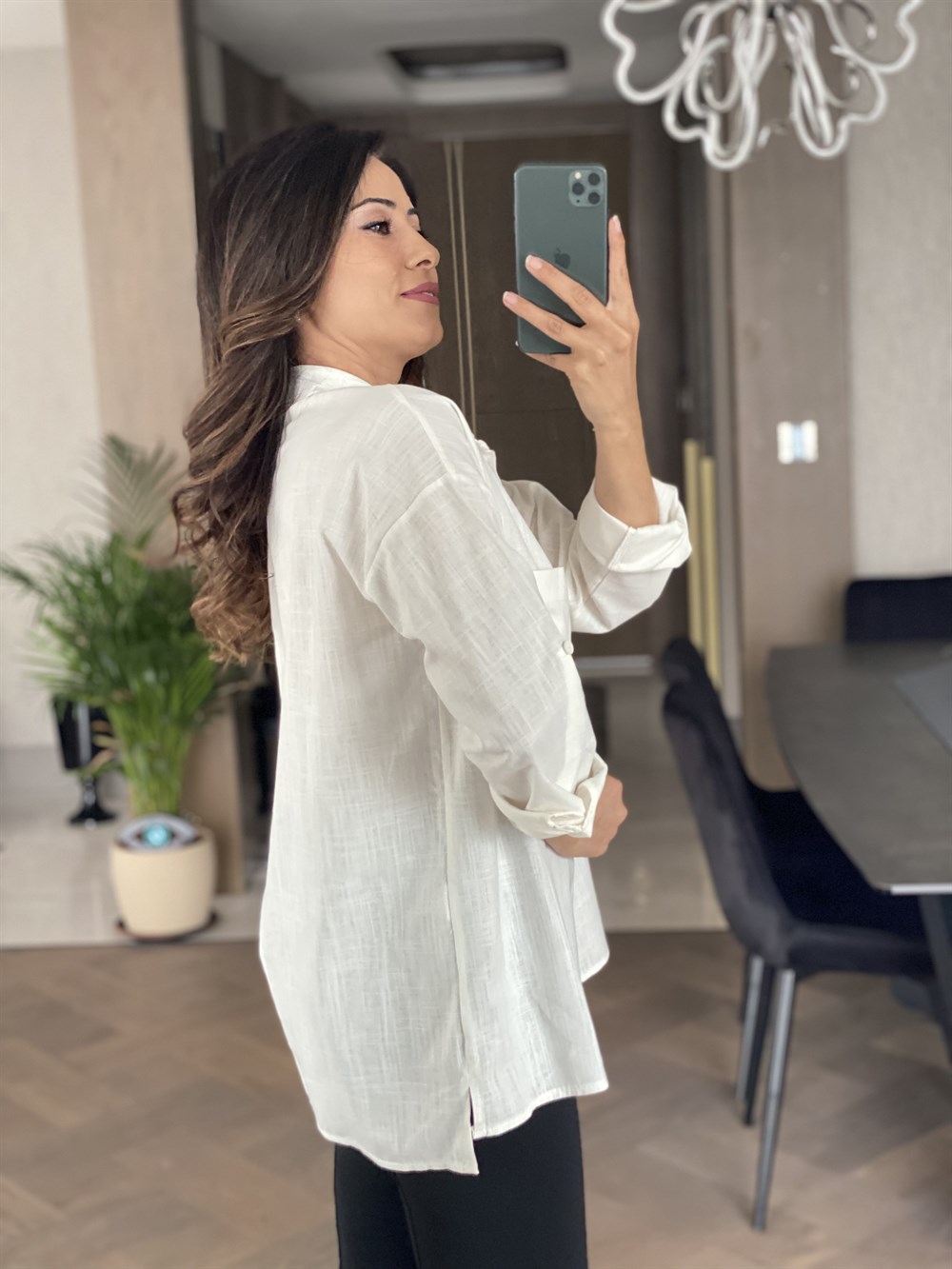 Beyaz İki Cepli Oversize Keten Gömlek