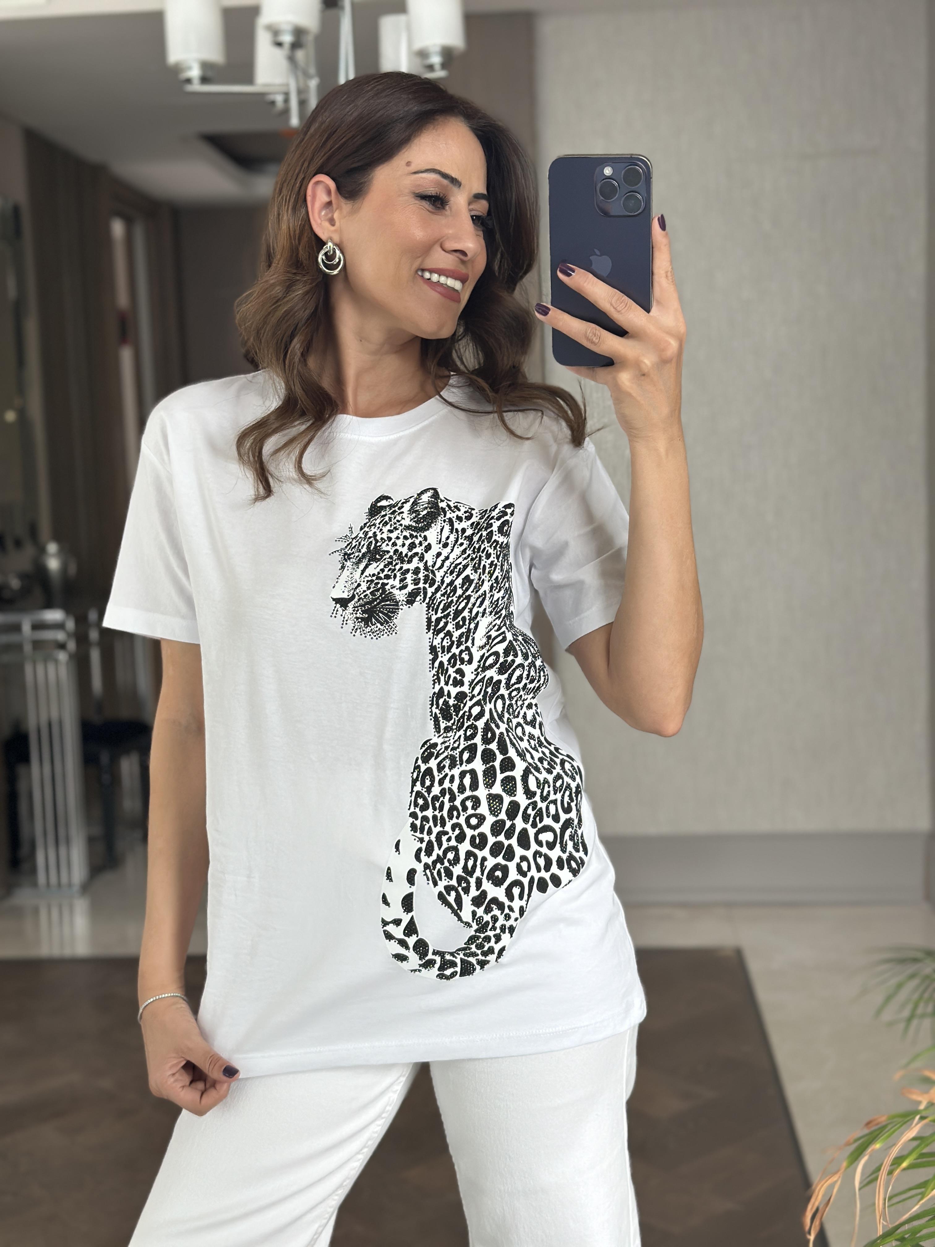 Beyaz Kaplan Taş Baskılı Bisiklet Yaka Kadın T-Shirt