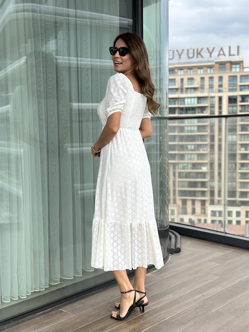 Beyaz Kare Yaka Prenses Kol Örme Brode Kadın Elbise