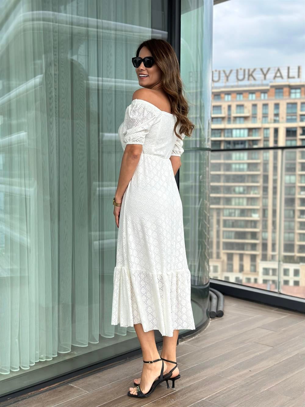 Beyaz Kare Yaka Prenses Kol Örme Brode Kadın Elbise