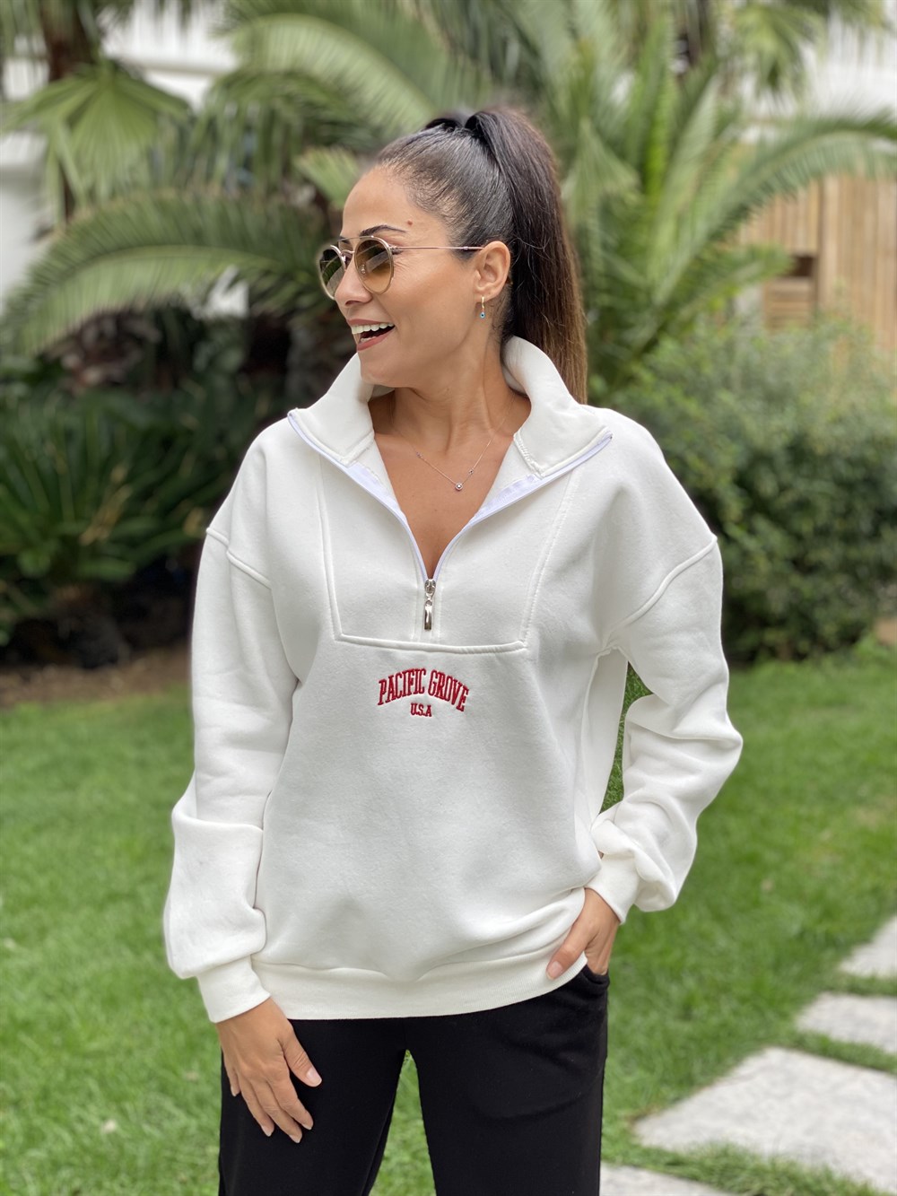 Beyaz Pacific Fermuar Detay Kadın Sweatshirt