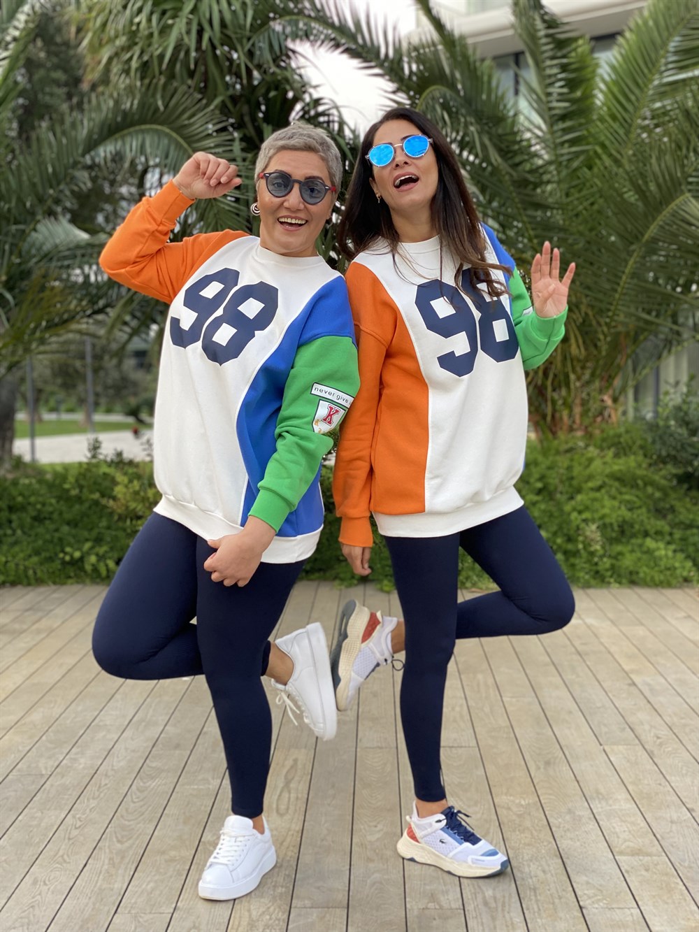 Beyaz Renkli 98 Baskılı Kadın Sweatshirt
