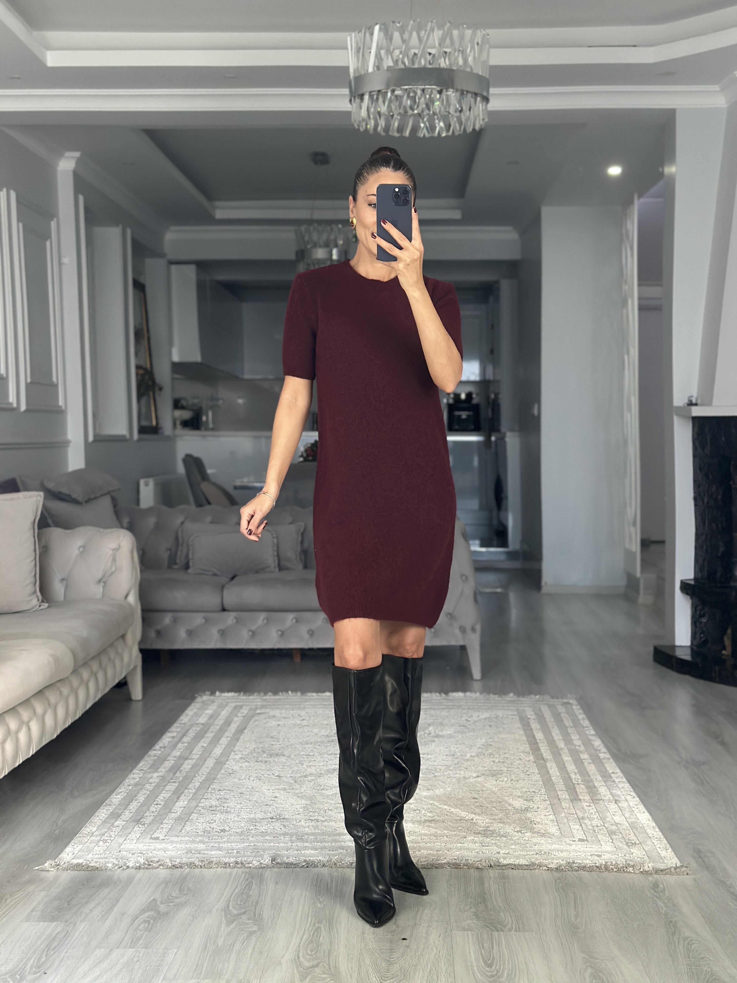 Bordo Bisiklet Yaka Kısa Kol Yumuşak Dokulu Kadın Triko Elbise
