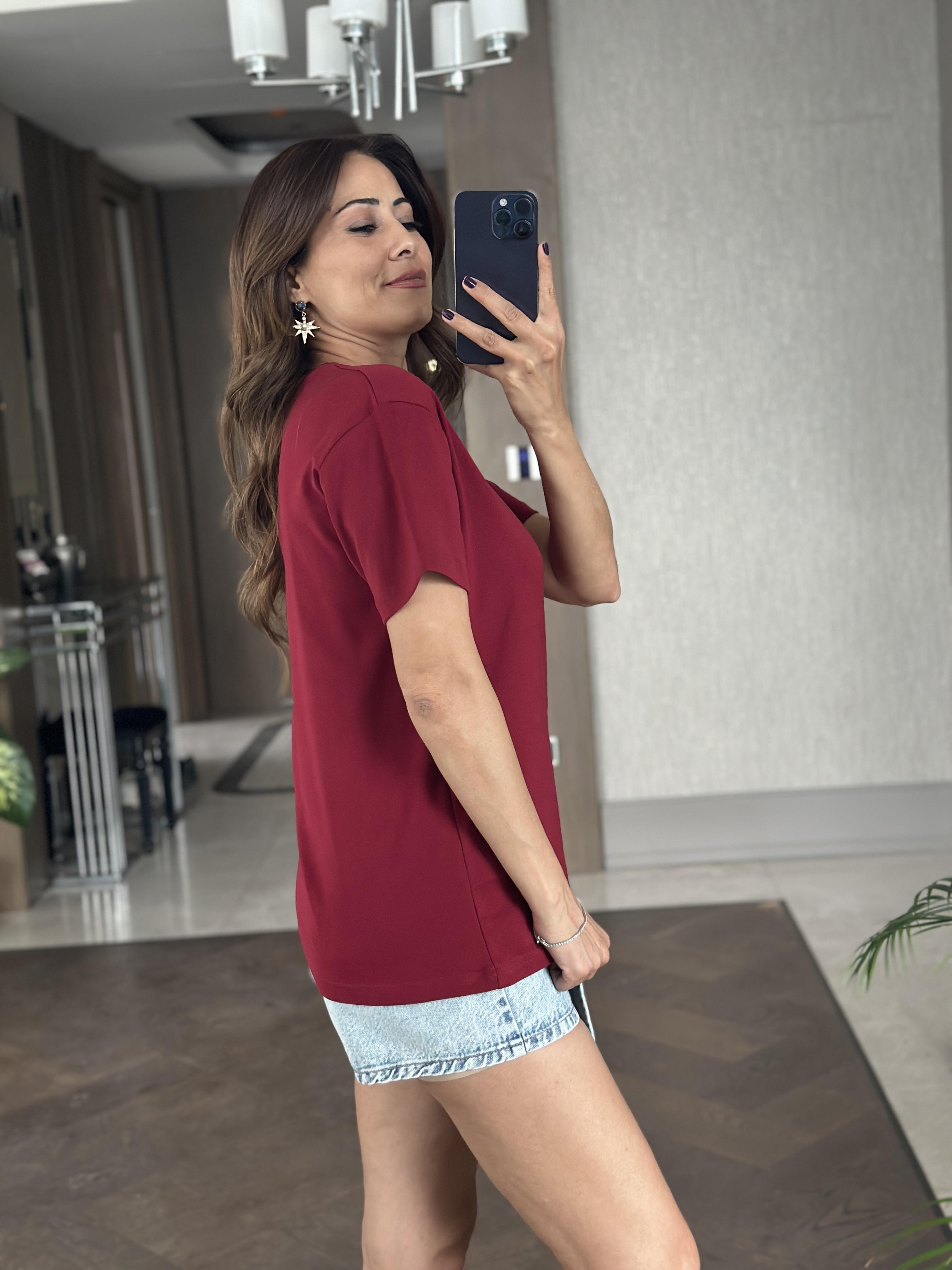 Bordo Logo Detaylı Bisiklet Yaka Basic Kadın T-Shirt