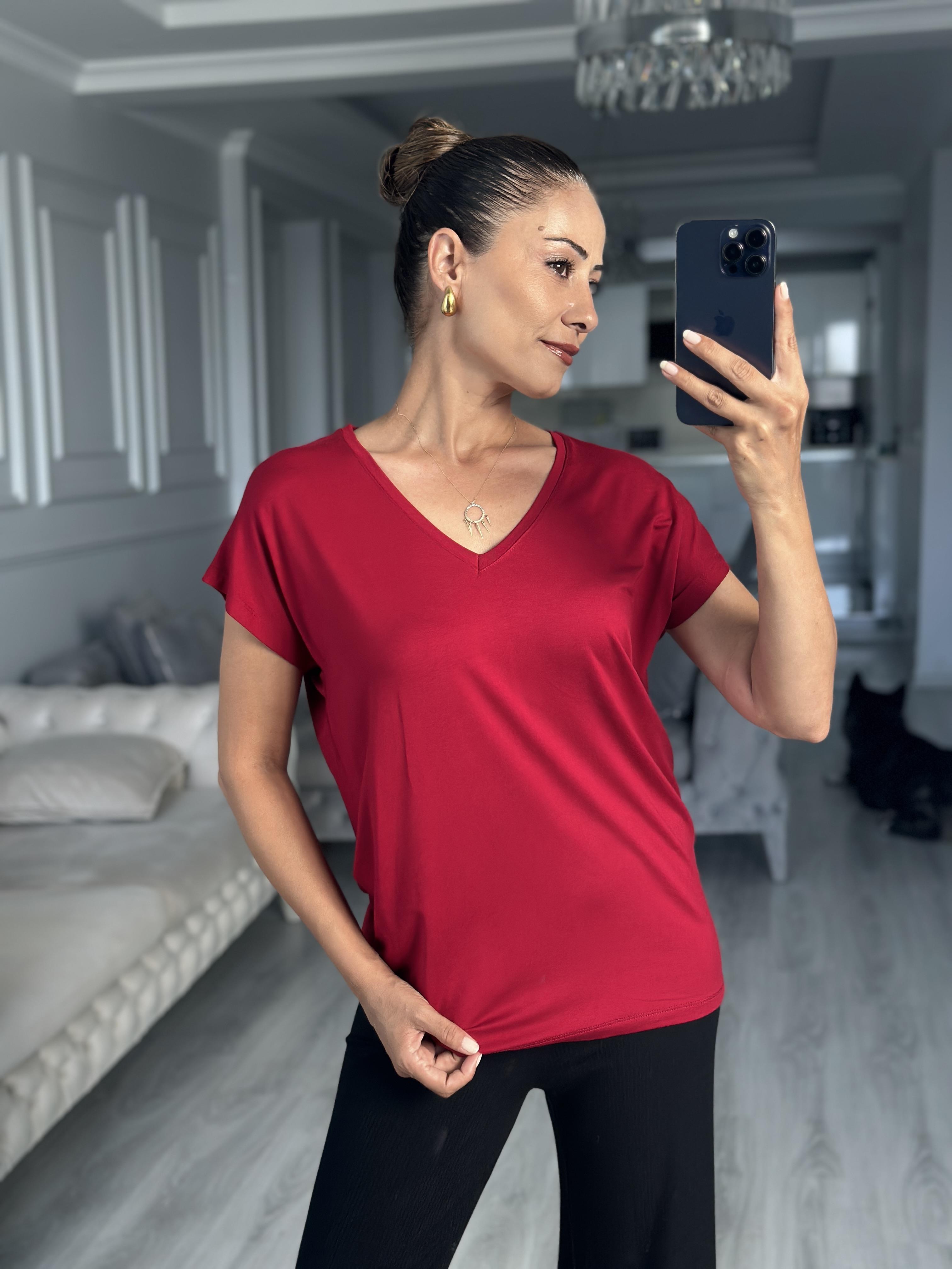 Bordo V Yaka Kısa Yarasa Kol Basic Kadın T-Shirt