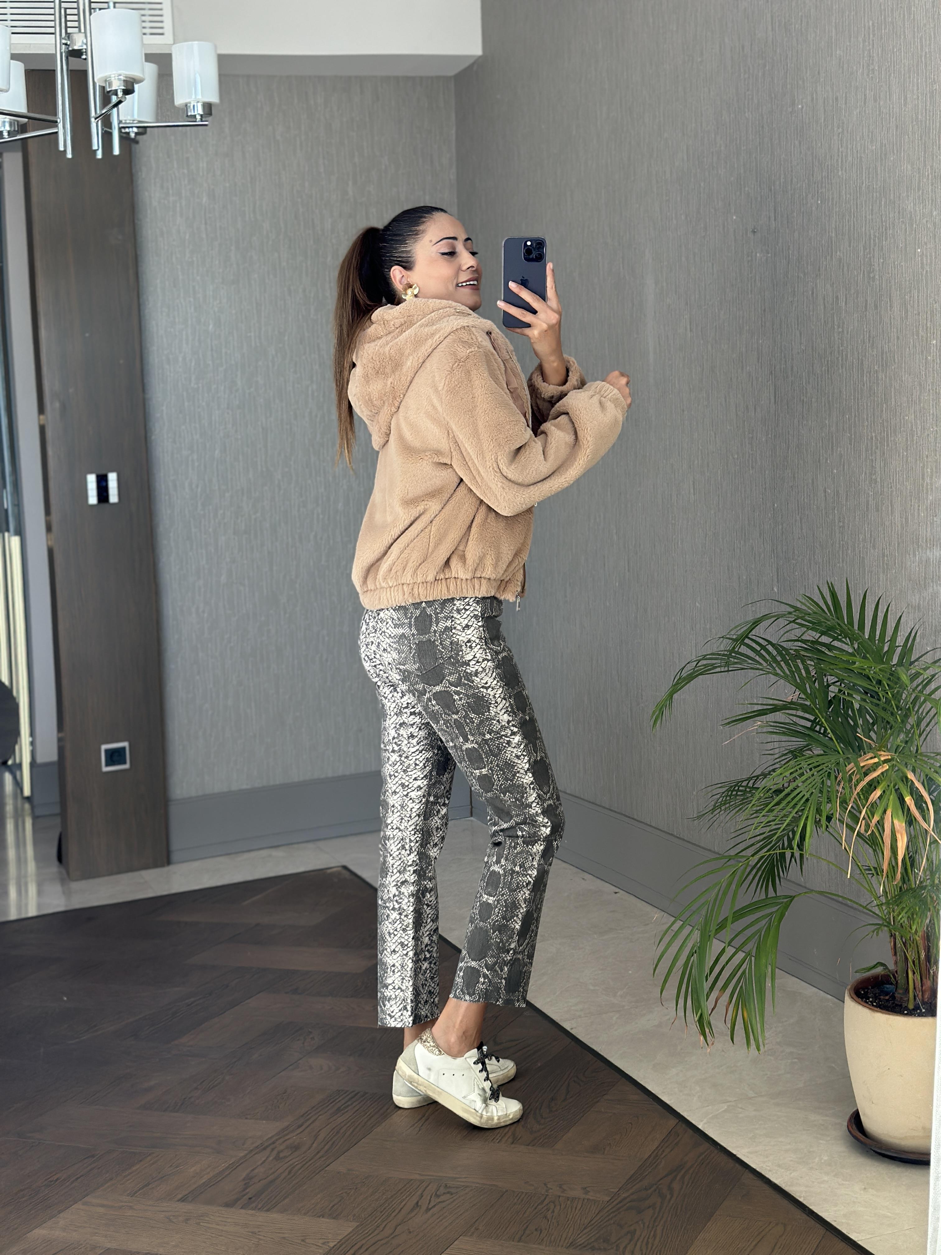 Camel Kapüşonlu Fermuarlı Bomber Kadın Kürk Mont