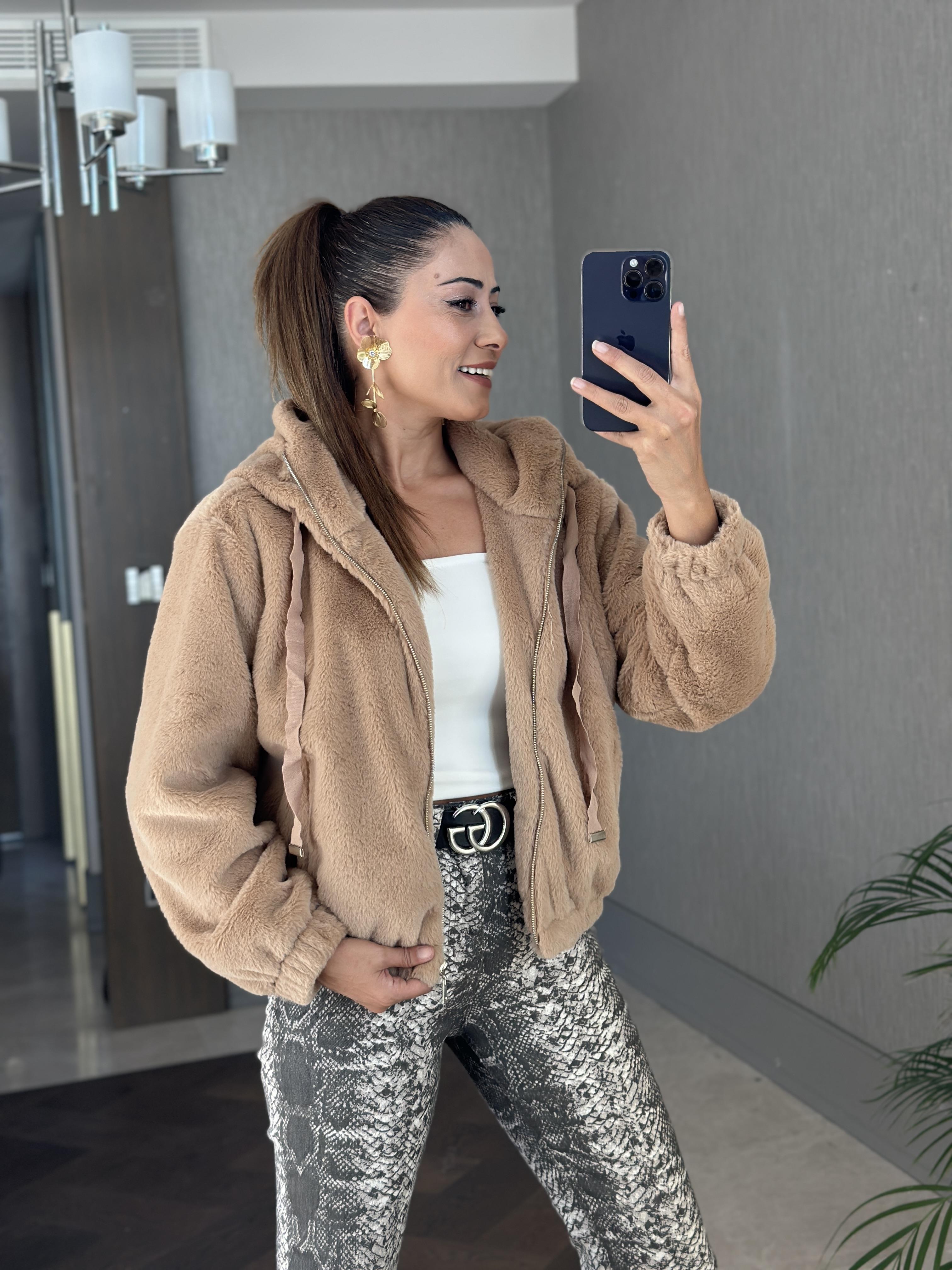 Camel Kapüşonlu Fermuarlı Bomber Kadın Kürk Mont