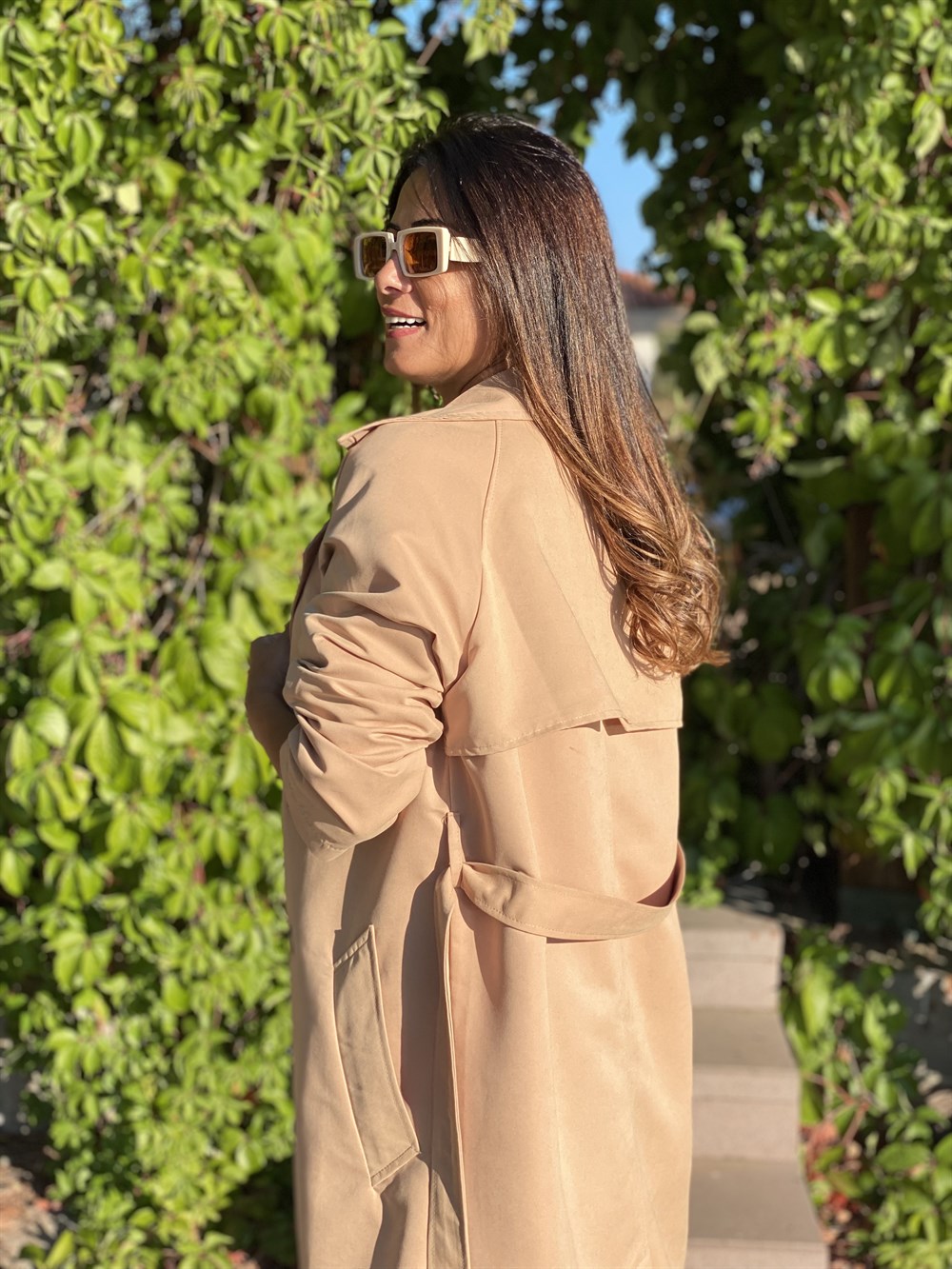 Camel Reglan Kol Kuşaklı Kadın Trençkot