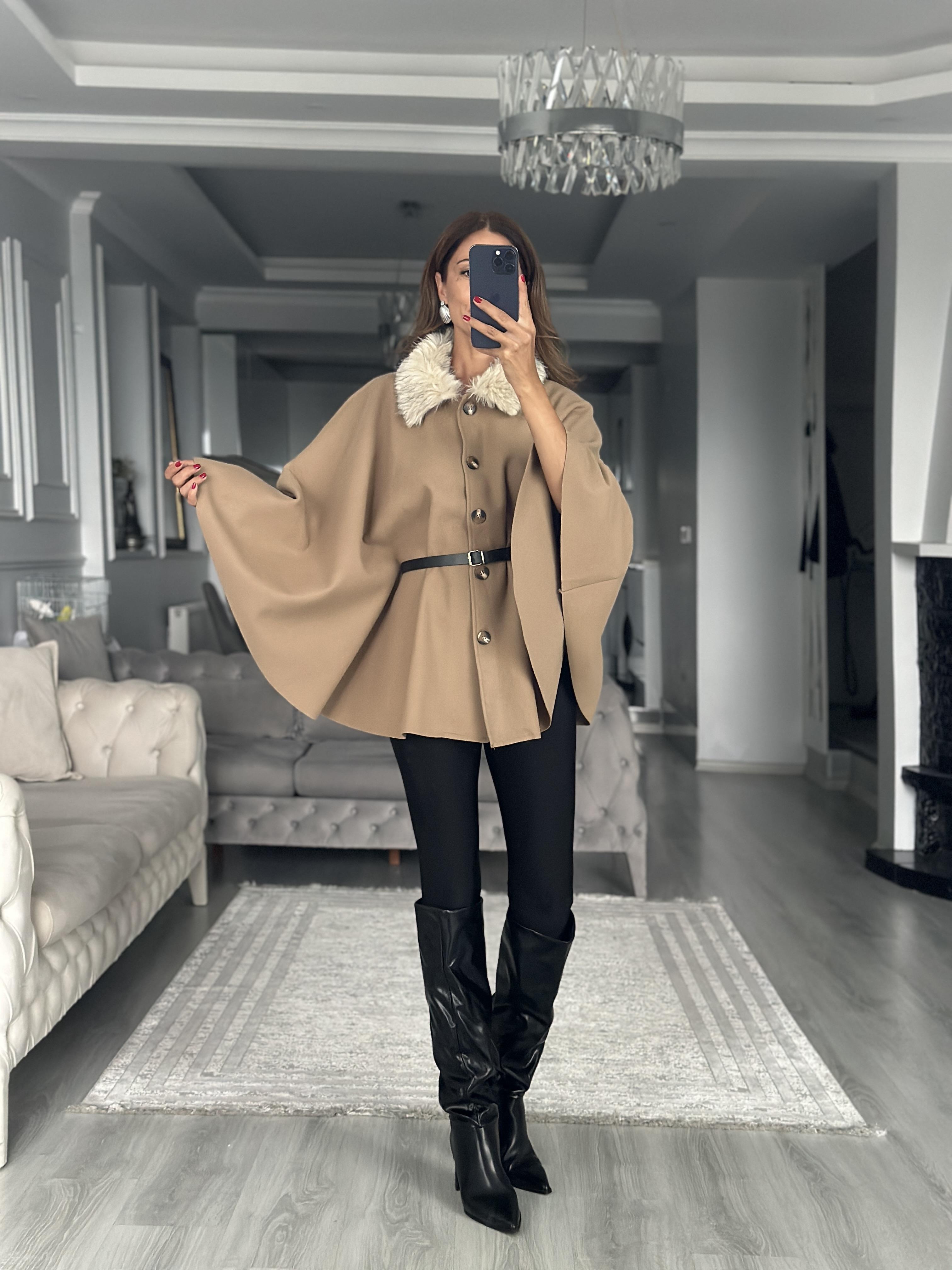 Camel Yakası Kürklü Kemerli Kadın Kaşe Panço