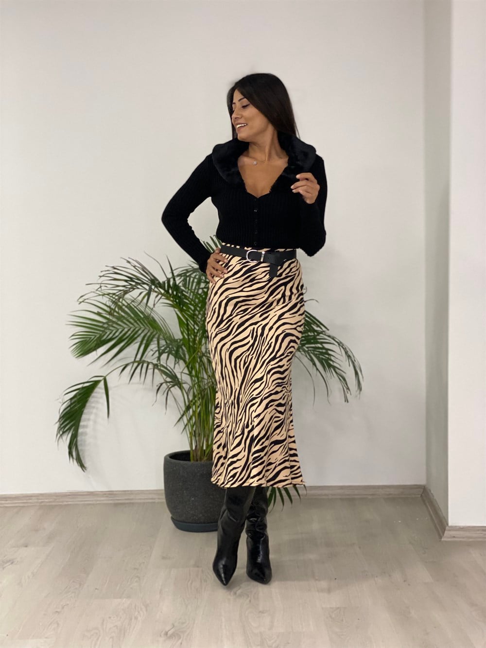 Camel Zebra Desenli Beli Lastikli Saten Kadın Etek