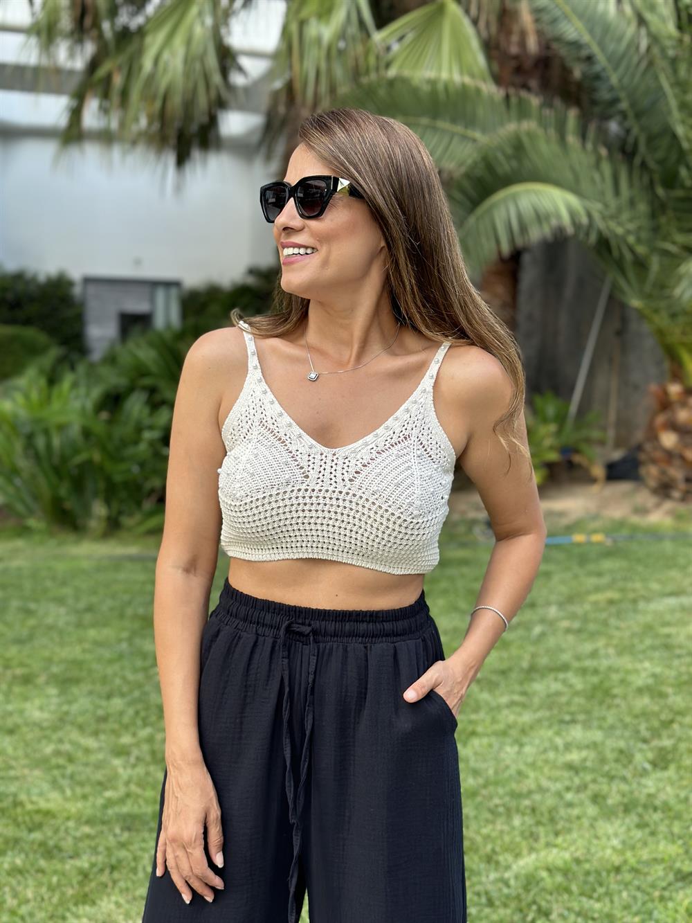 Ekru İnci Detay Askılı Triko Kadın Crop Atlet