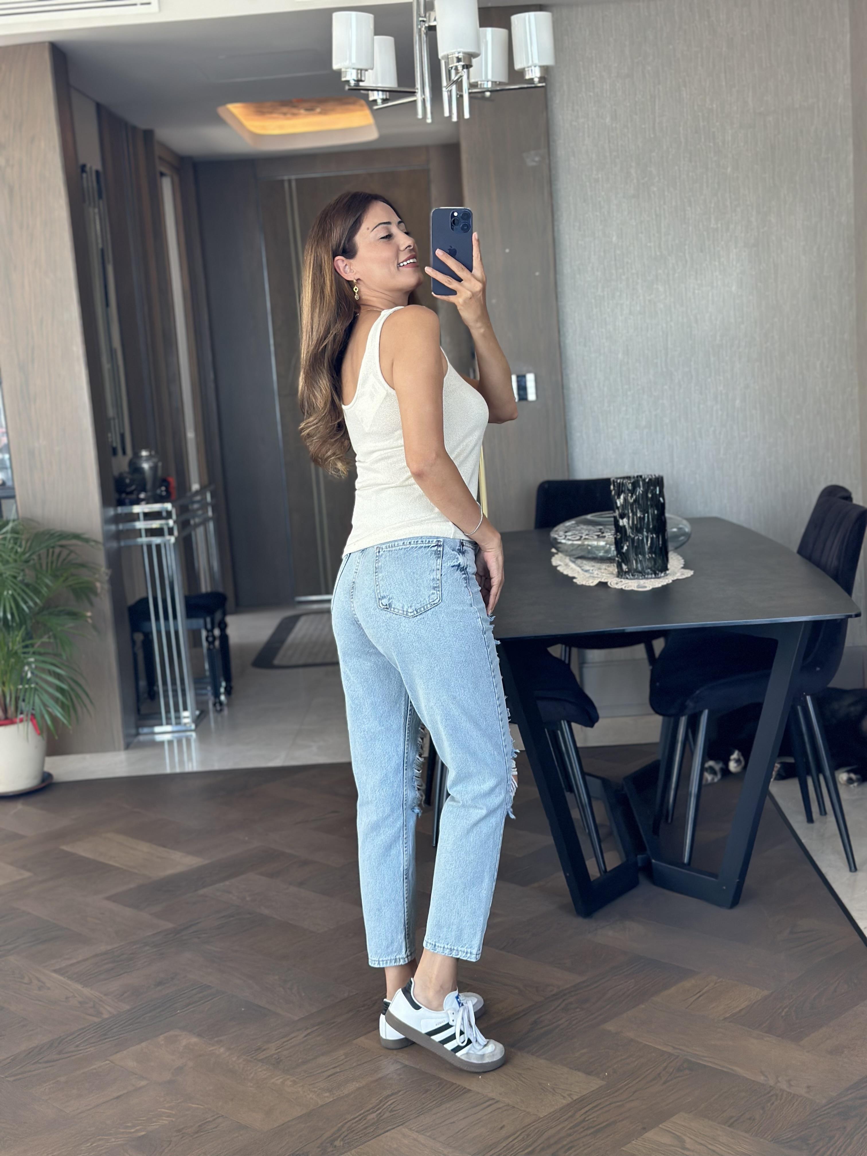 Ekru Ön Arka U Yaka Askılı Merserize Kadın Bluz