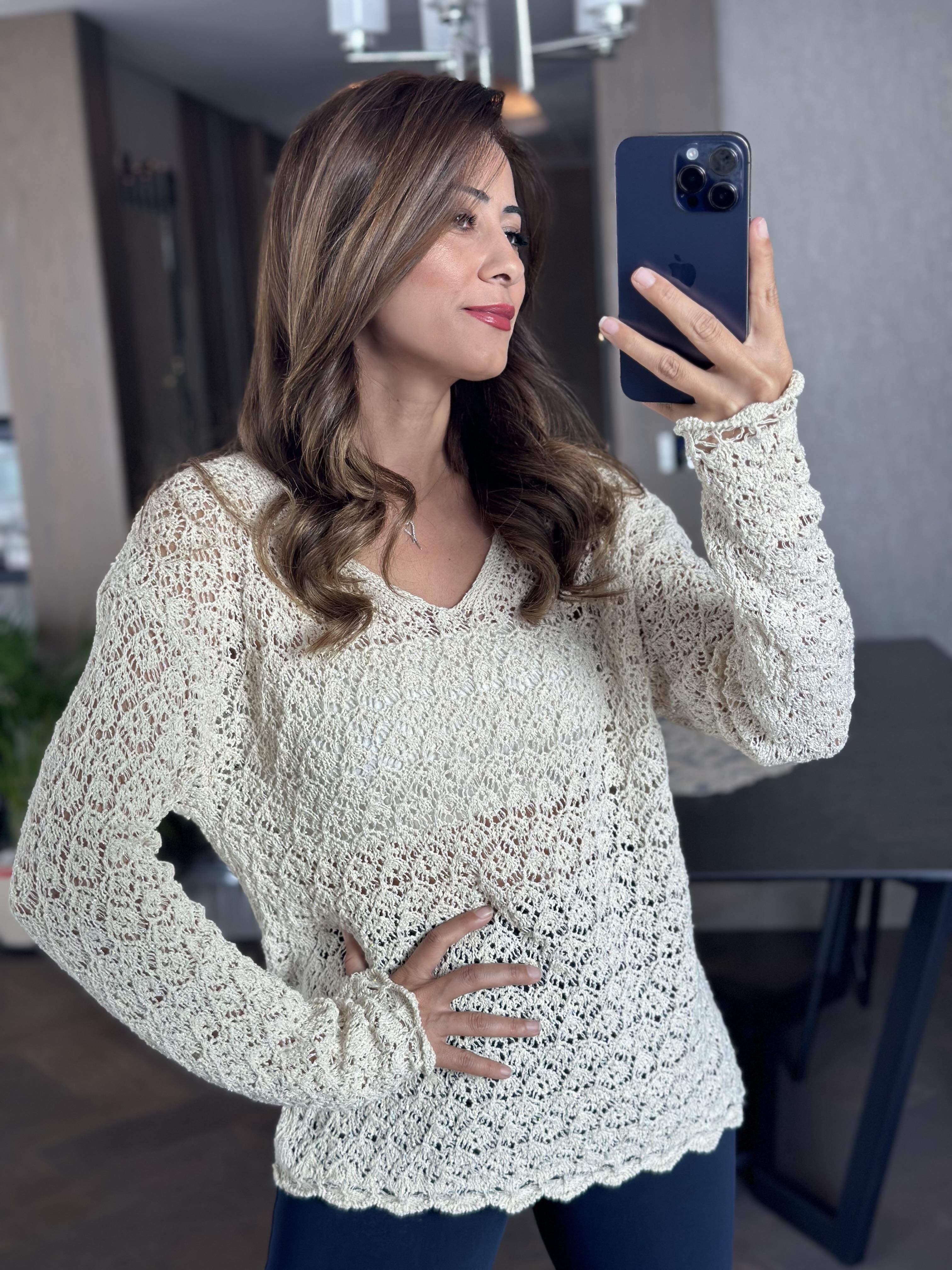 Ekru V Yaka Ajurlu Simli Kadın Triko Kazak