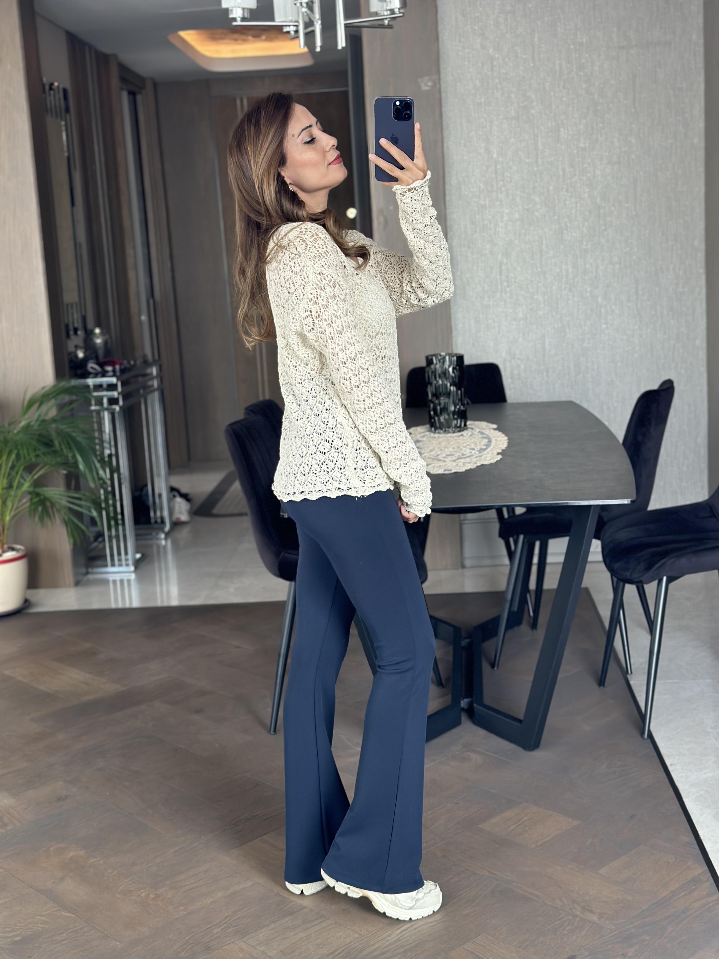 Ekru V Yaka Ajurlu Simli Kadın Triko Kazak