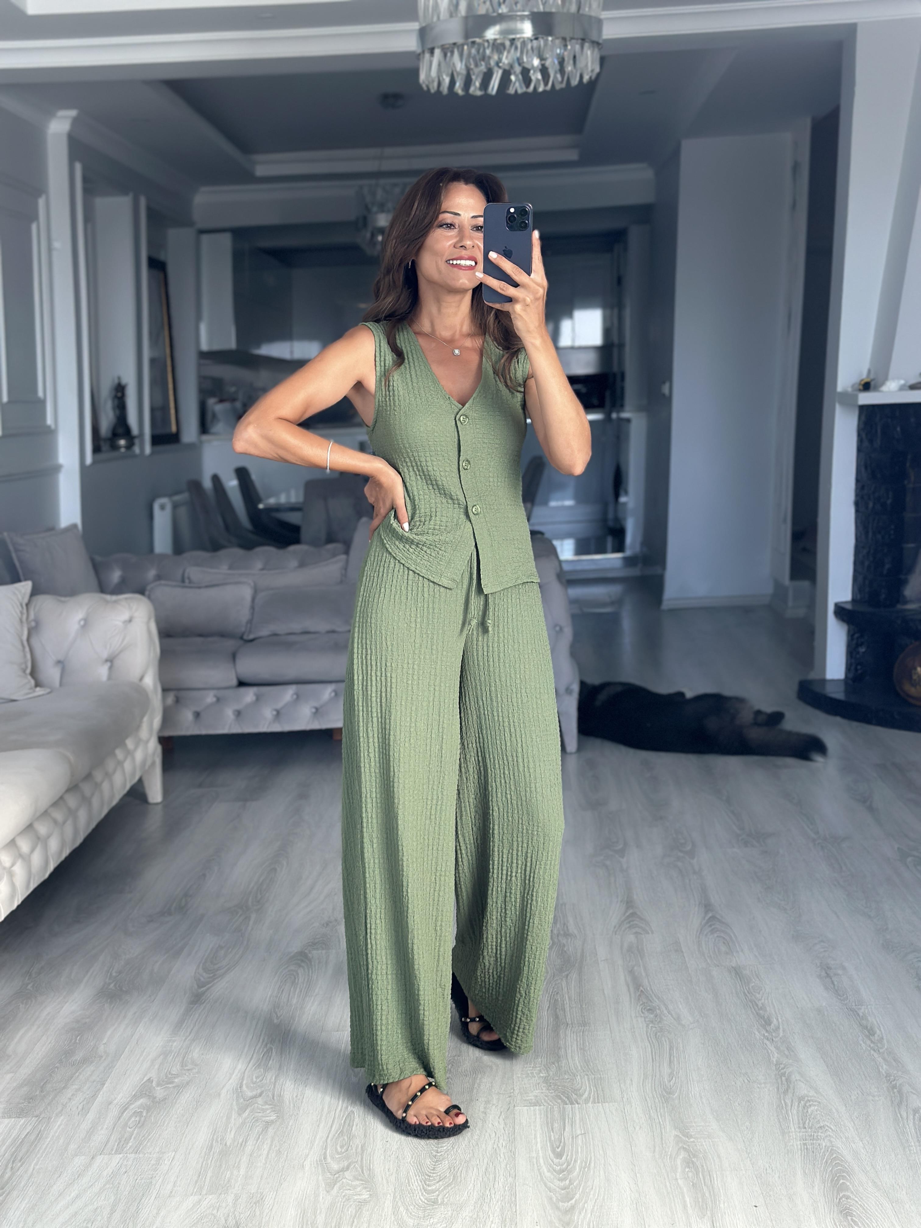 Fıstık Yeşili Gofre Yelek Pantolon Kadın Alt Üst Takım