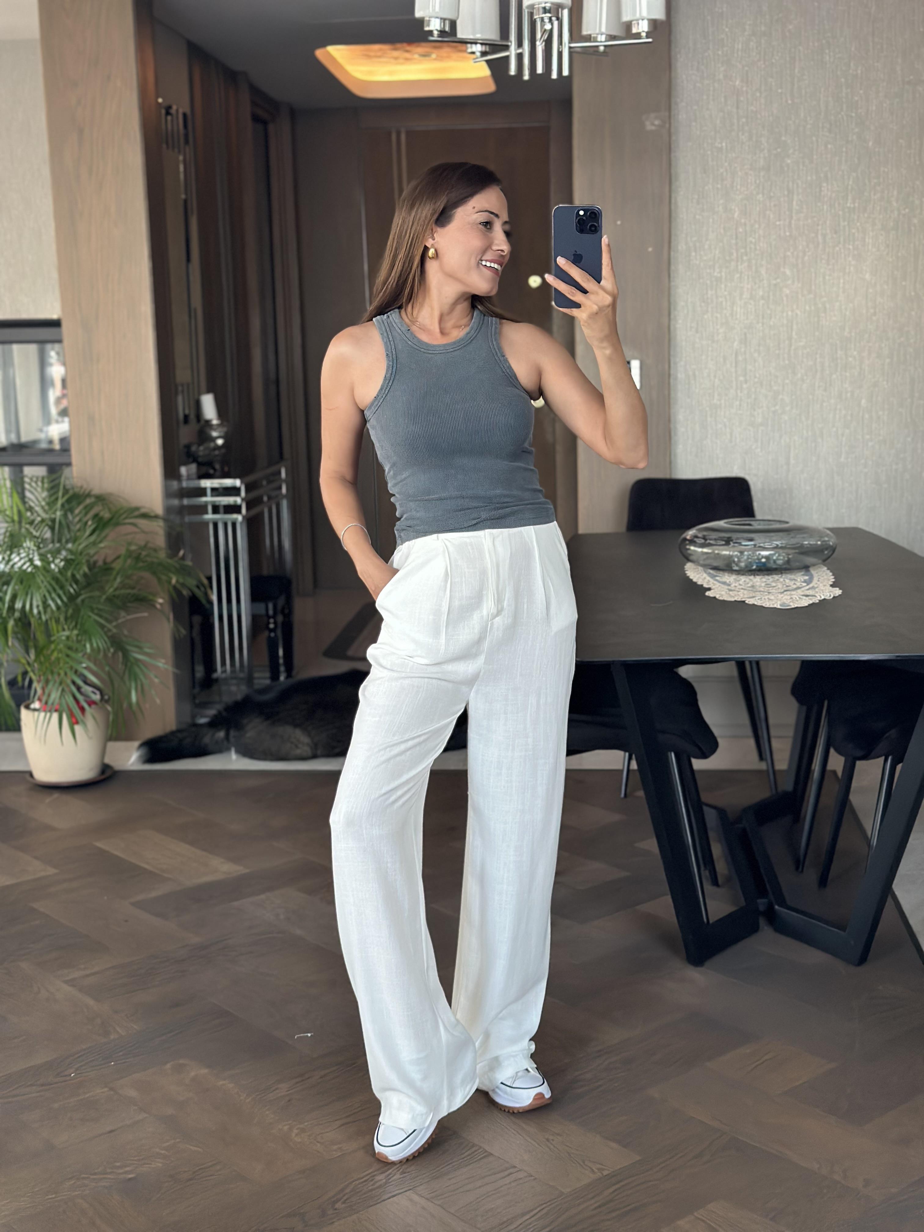 Füme Arkası Dikiş Detay Yıkamalı Halter Yaka Kadın Kaşkorse Body