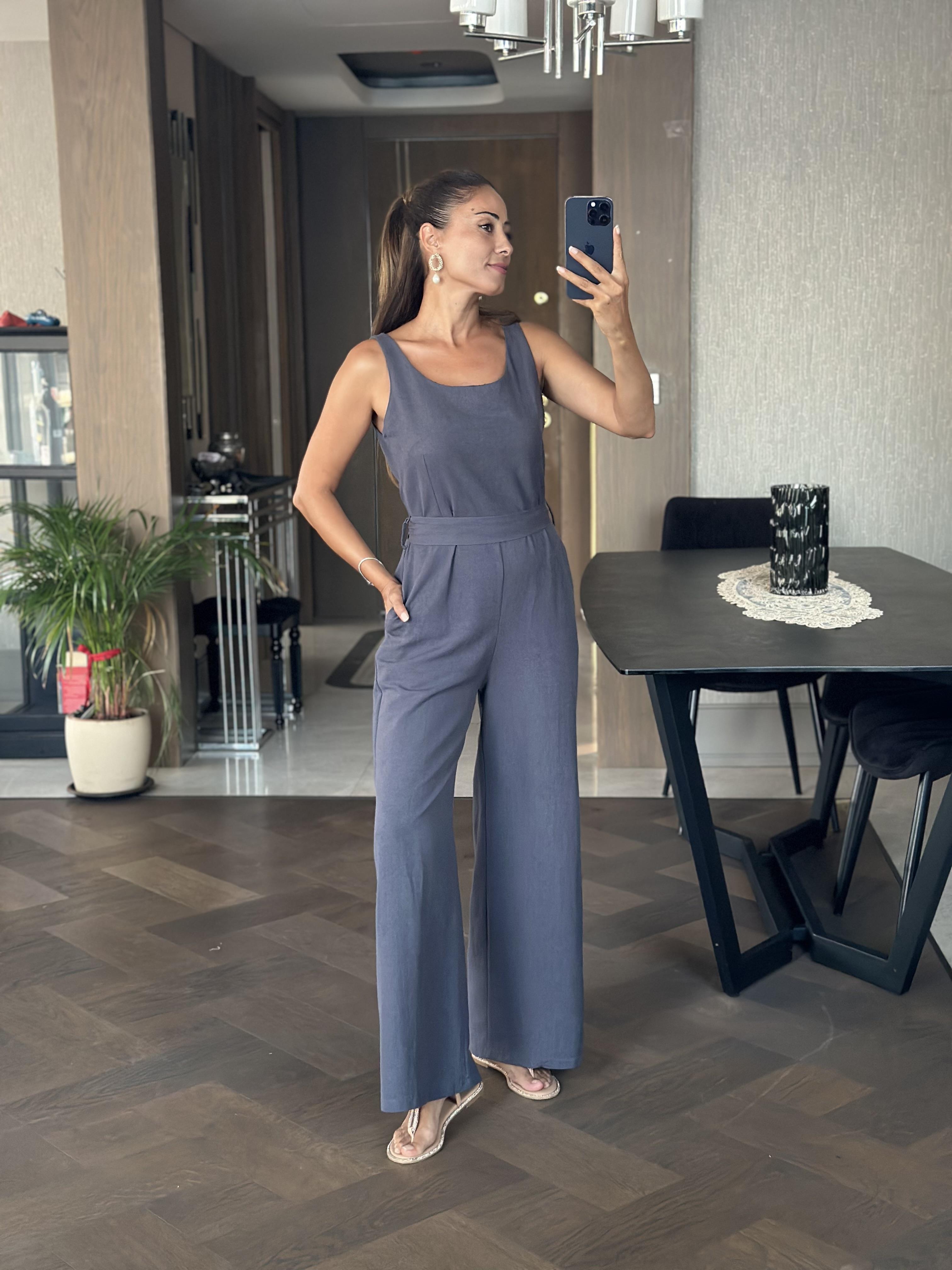 Füme U Yaka Kuşaklı Sırtı Fermuarlı Geniş Paça Kadın Keten Tulum