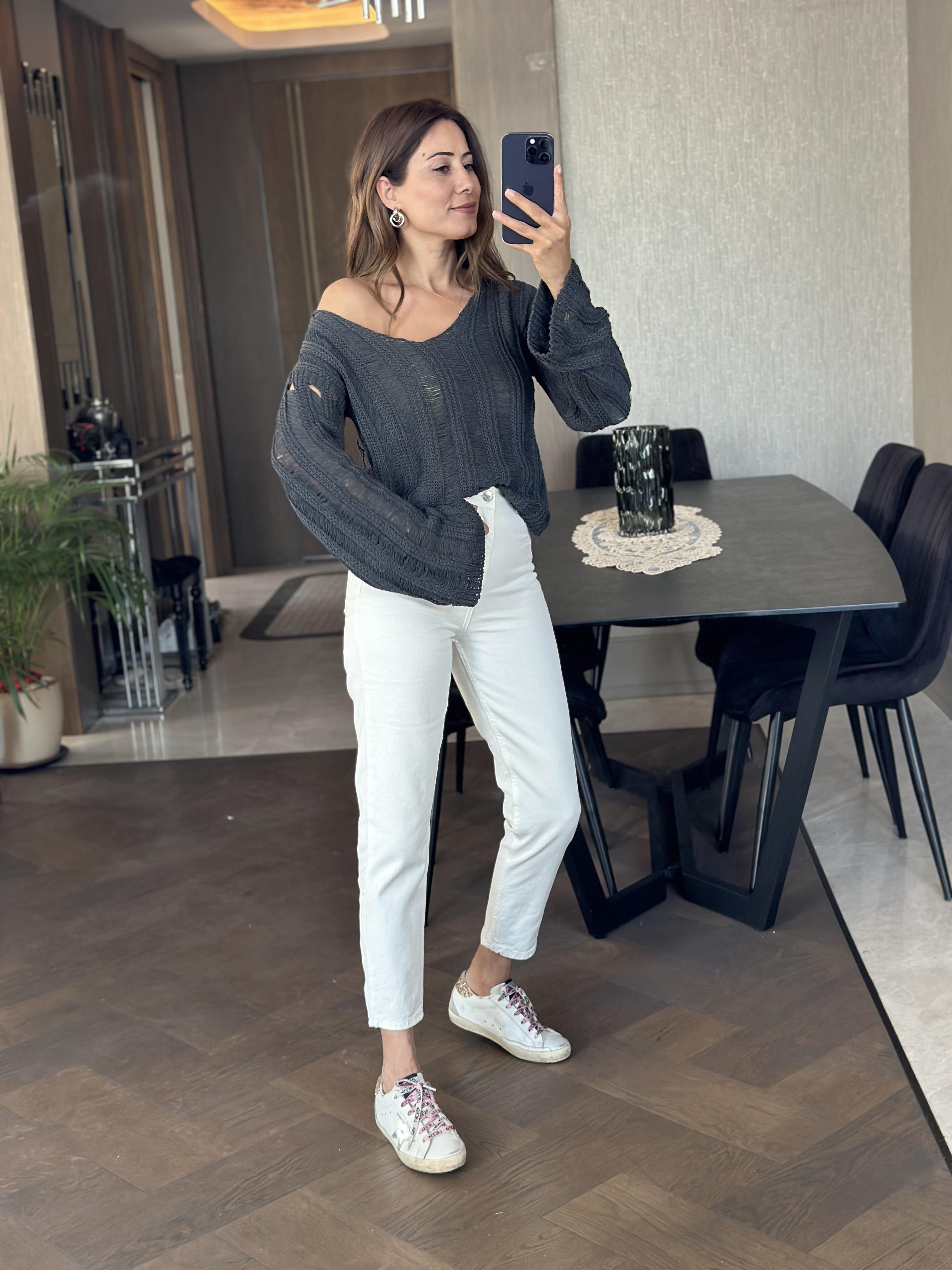 Füme V Yaka Dekolteli Geniş Kol Triko Kadın Kazak