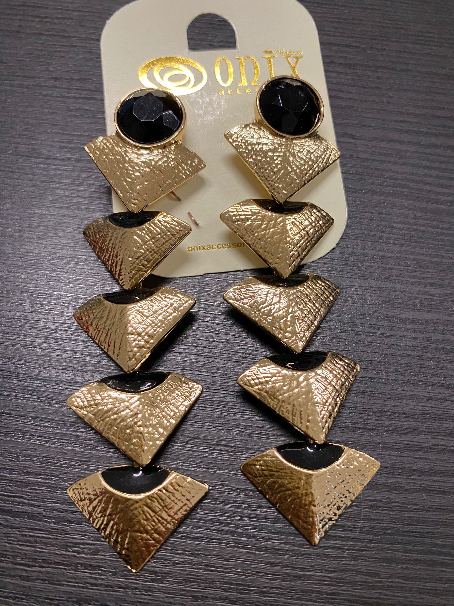 Gold Noir Uzun Kadın Küpe