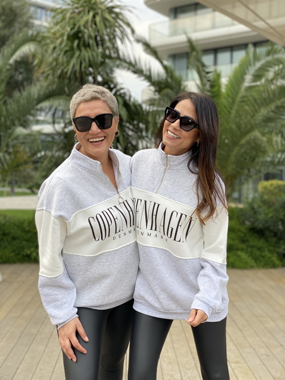 Gri Fermuarlı Denmark Baskılı İki İplik Kadın Sweatshirt