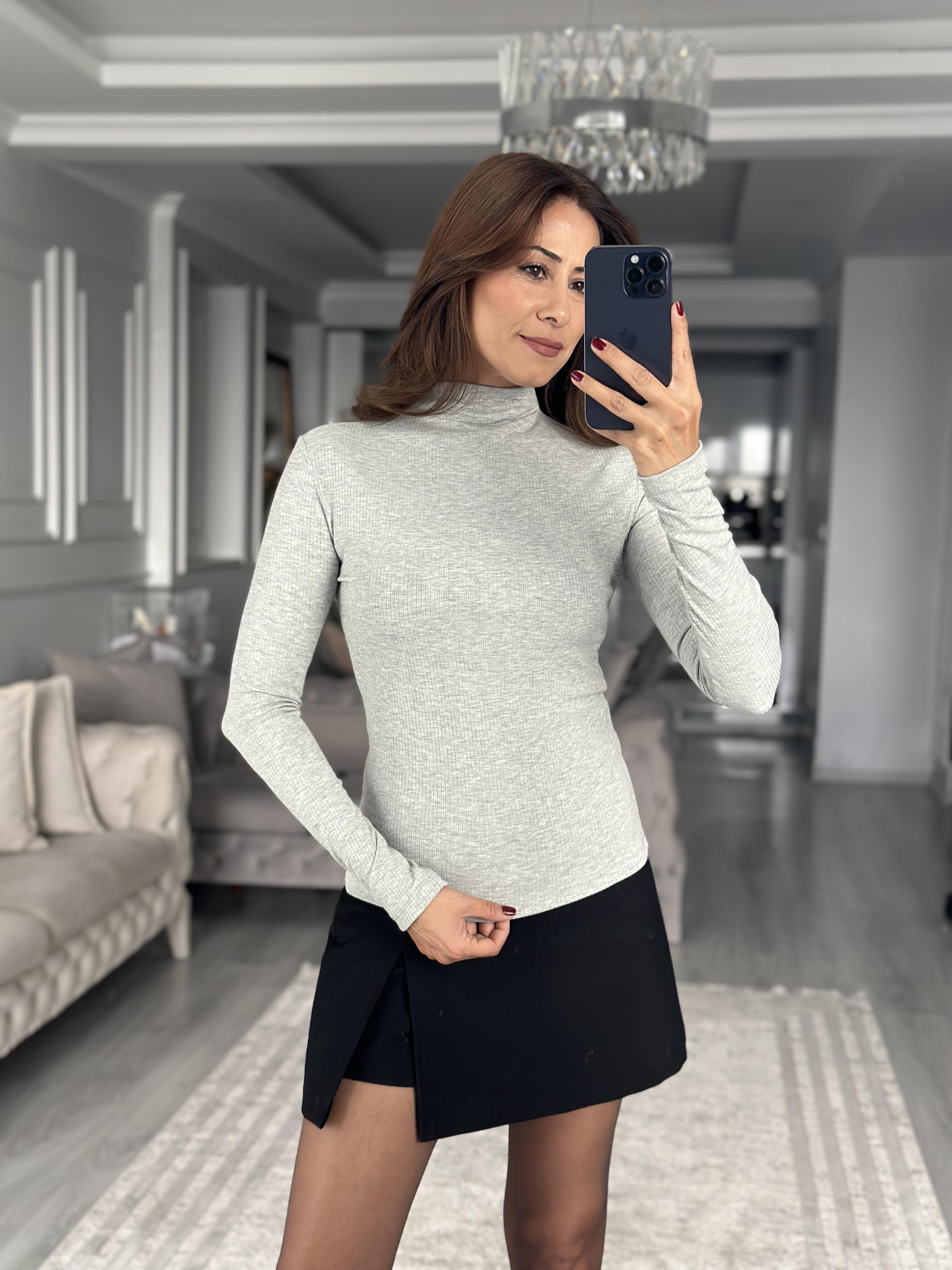 Gri Fitilli Dik Yaka Uzun Kollu Kadın Body