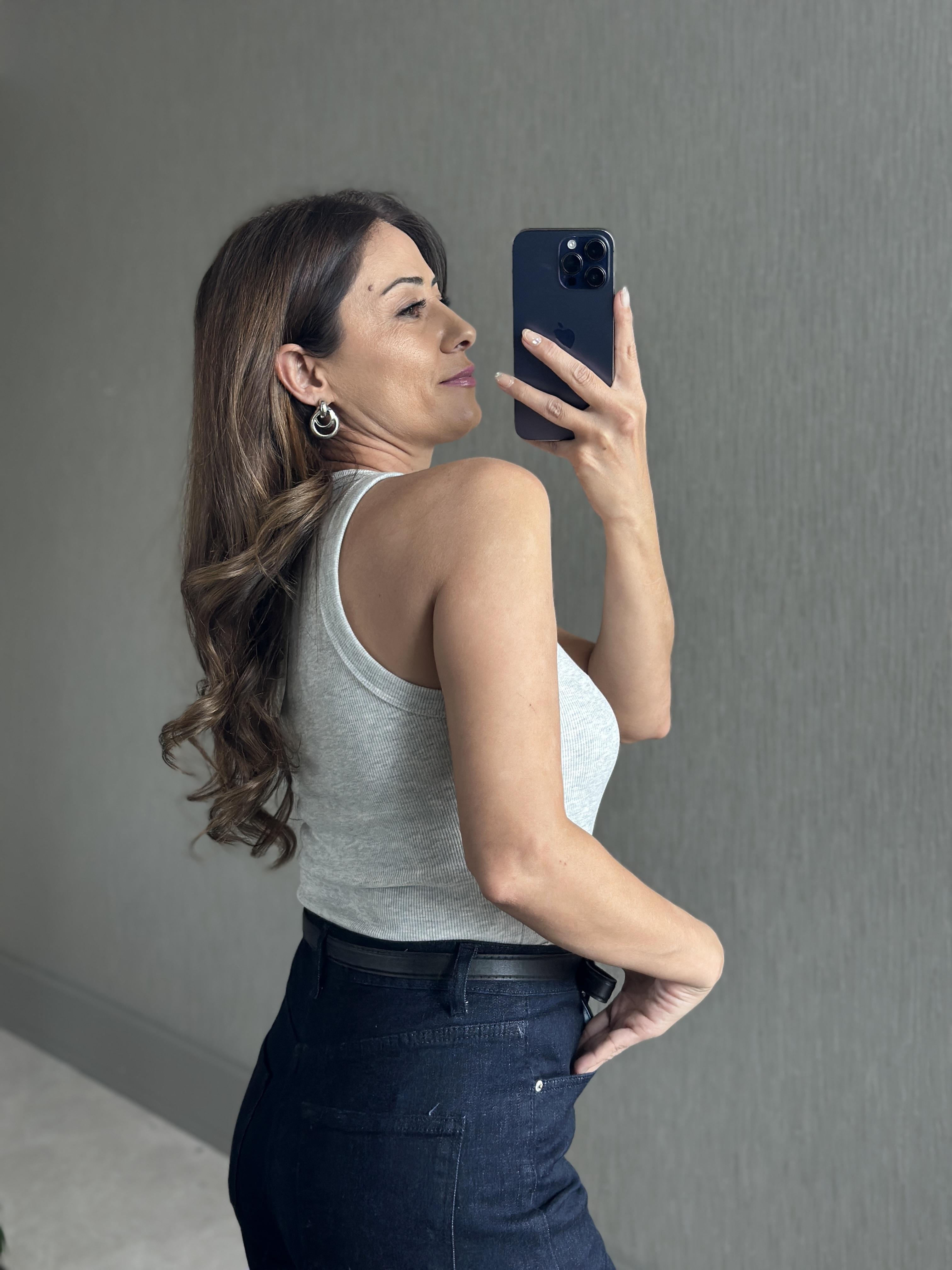 Gri Kabartma Logolu Halter Yaka Kaşkorse Kadın Body