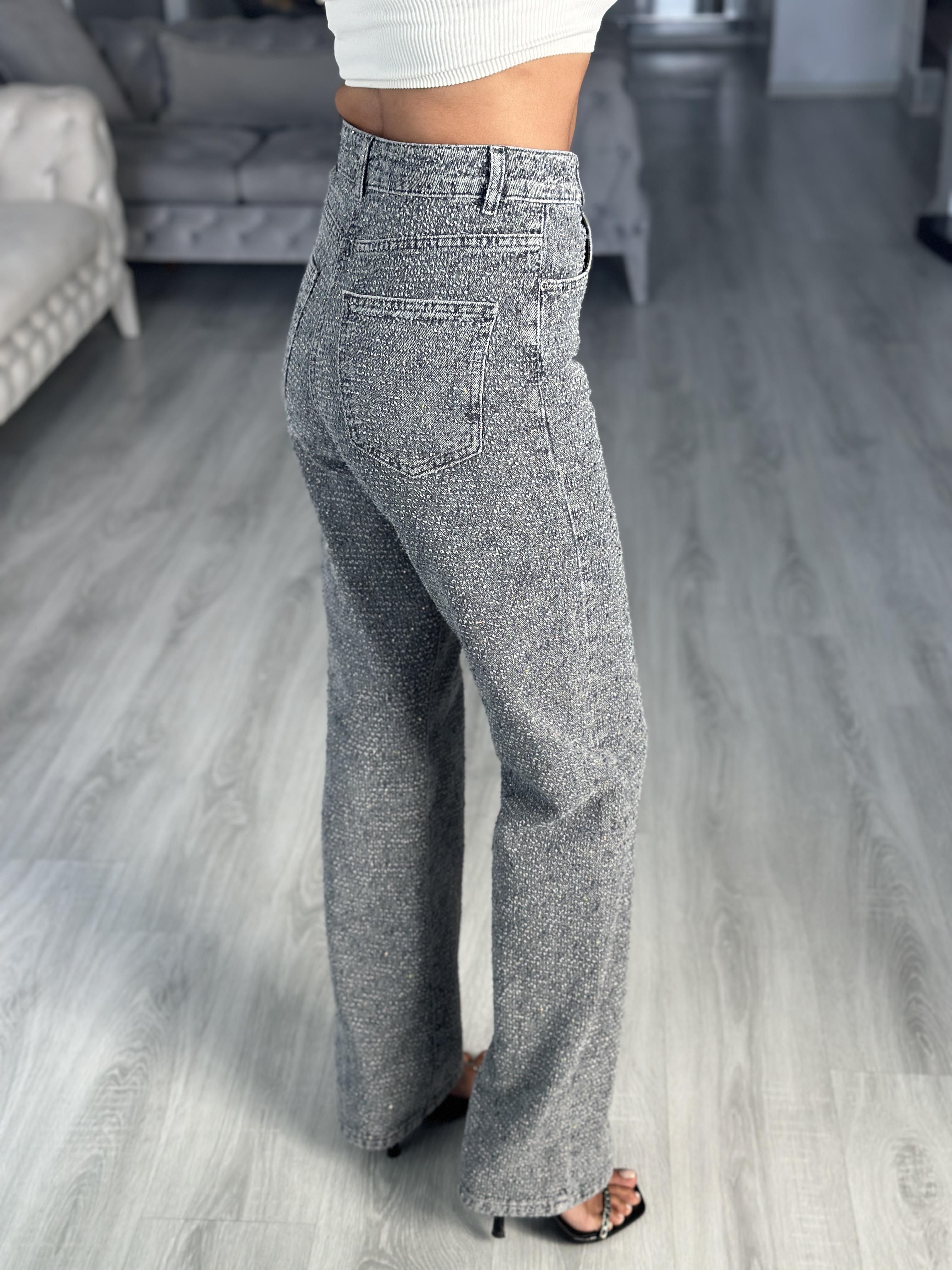 Gri Taş Detaylı Straight Kadın Jean Pantolon