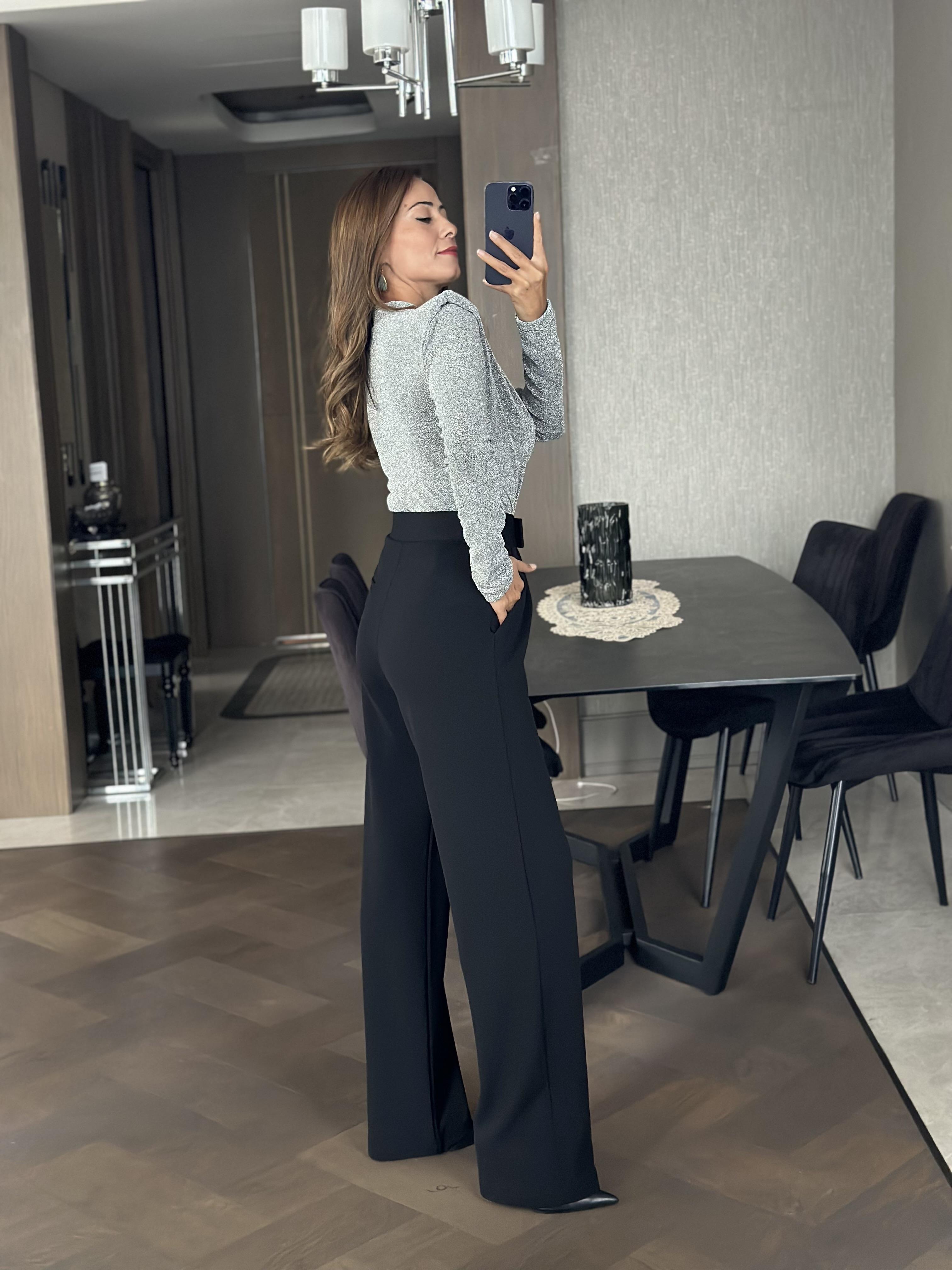 Gümüş Simli Vatkalı Kruvaze Yaka Kadın BodySuit