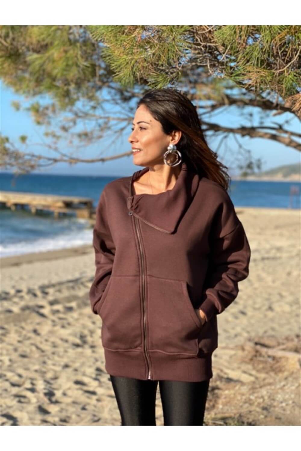 Kahve  Asimetrik Yaka Fermuarlı Sweatshirt